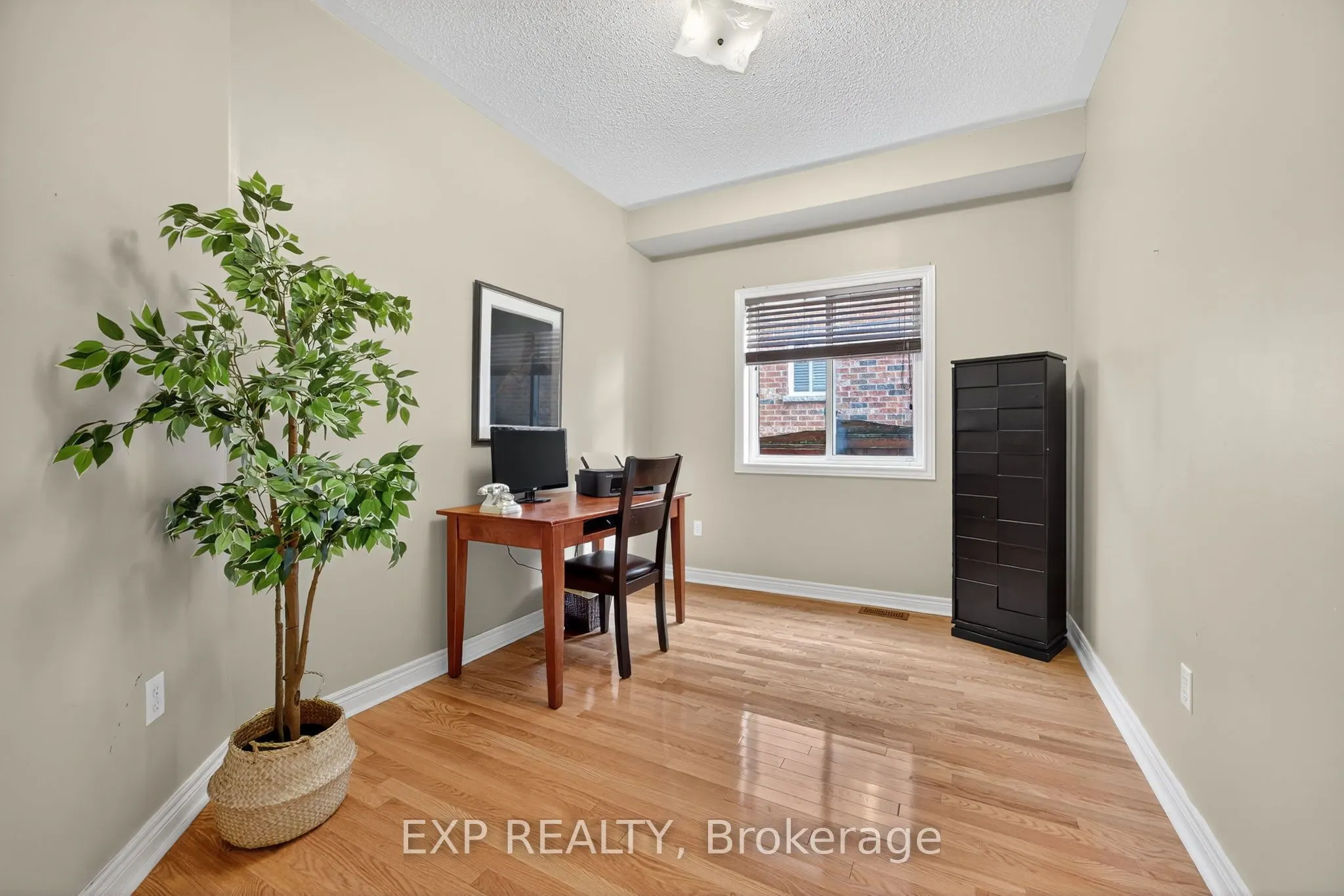 23 Prince of Wales Drive