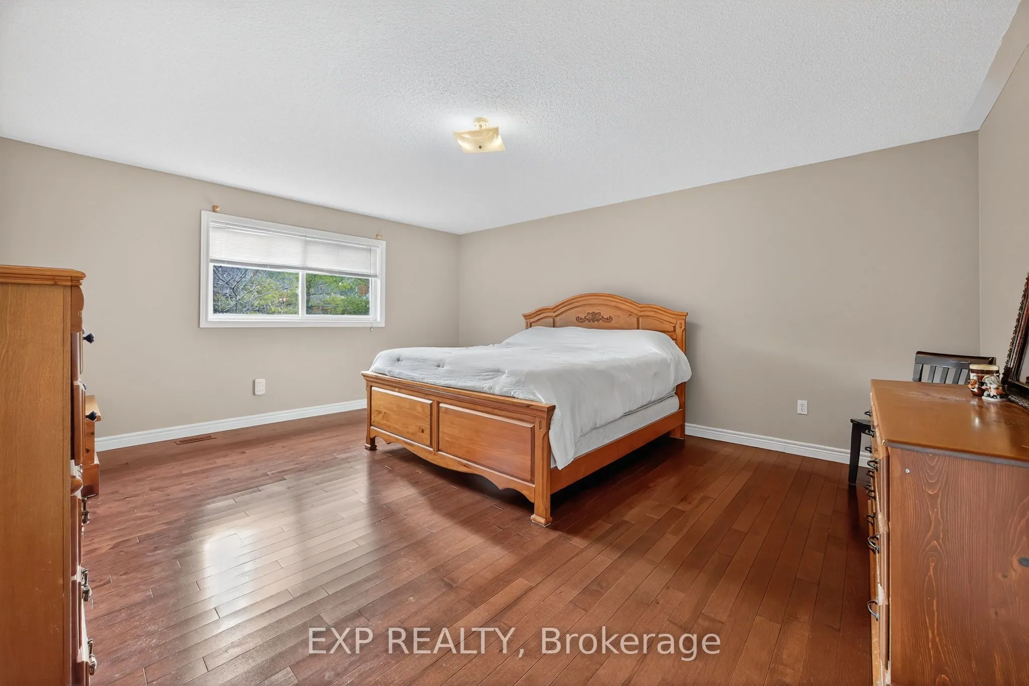 23 Prince of Wales Drive