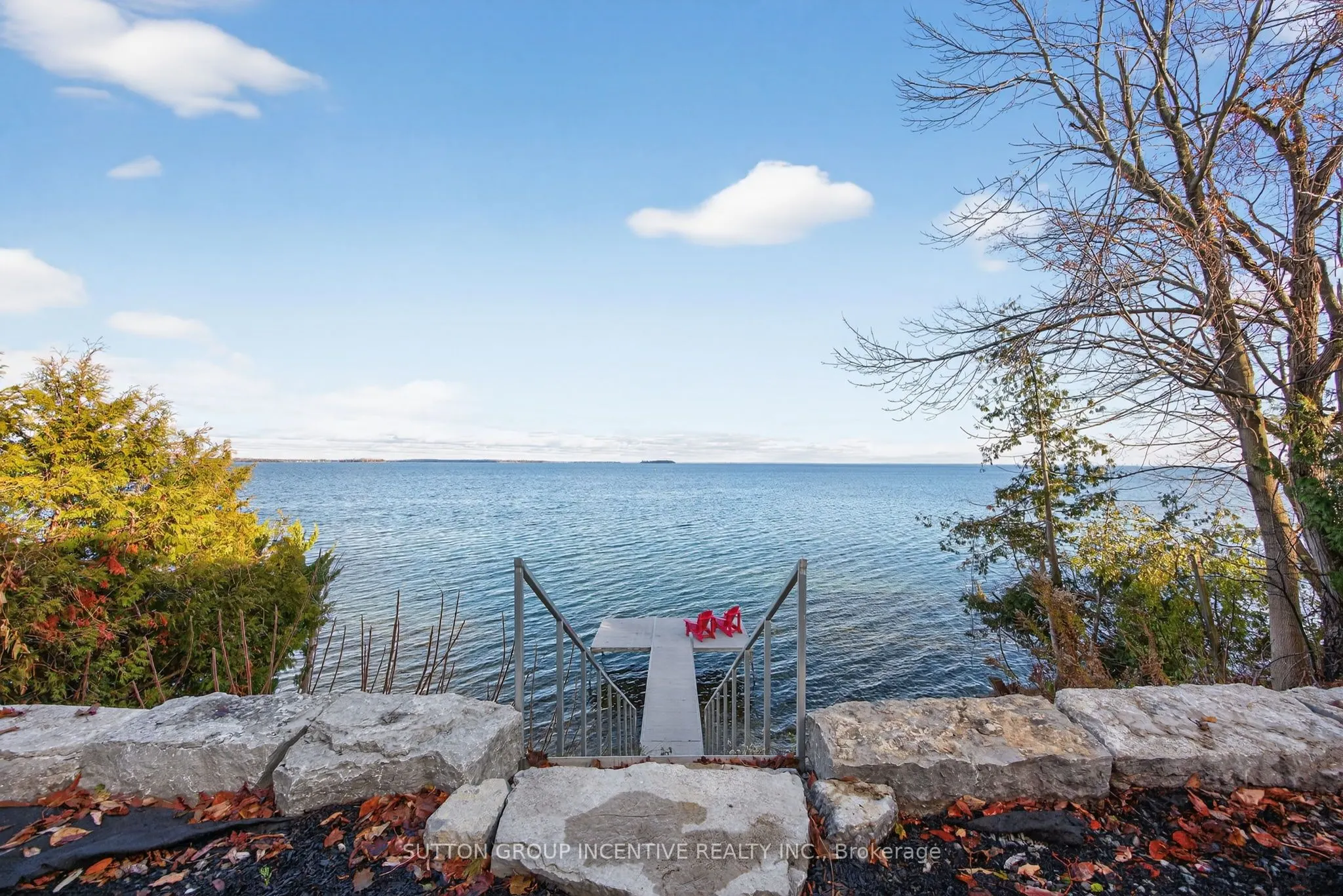 211 Moon Point Drive