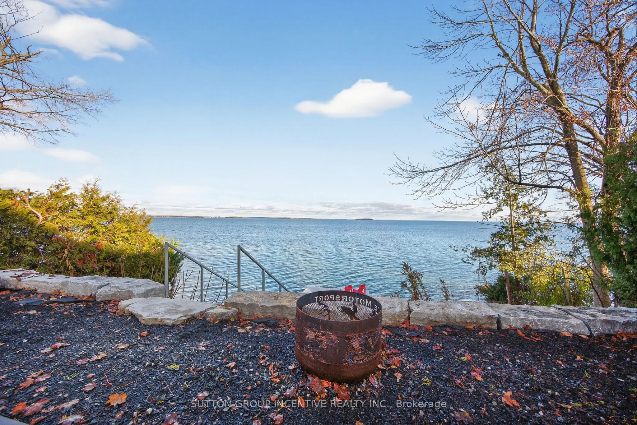 211 Moon Point Drive