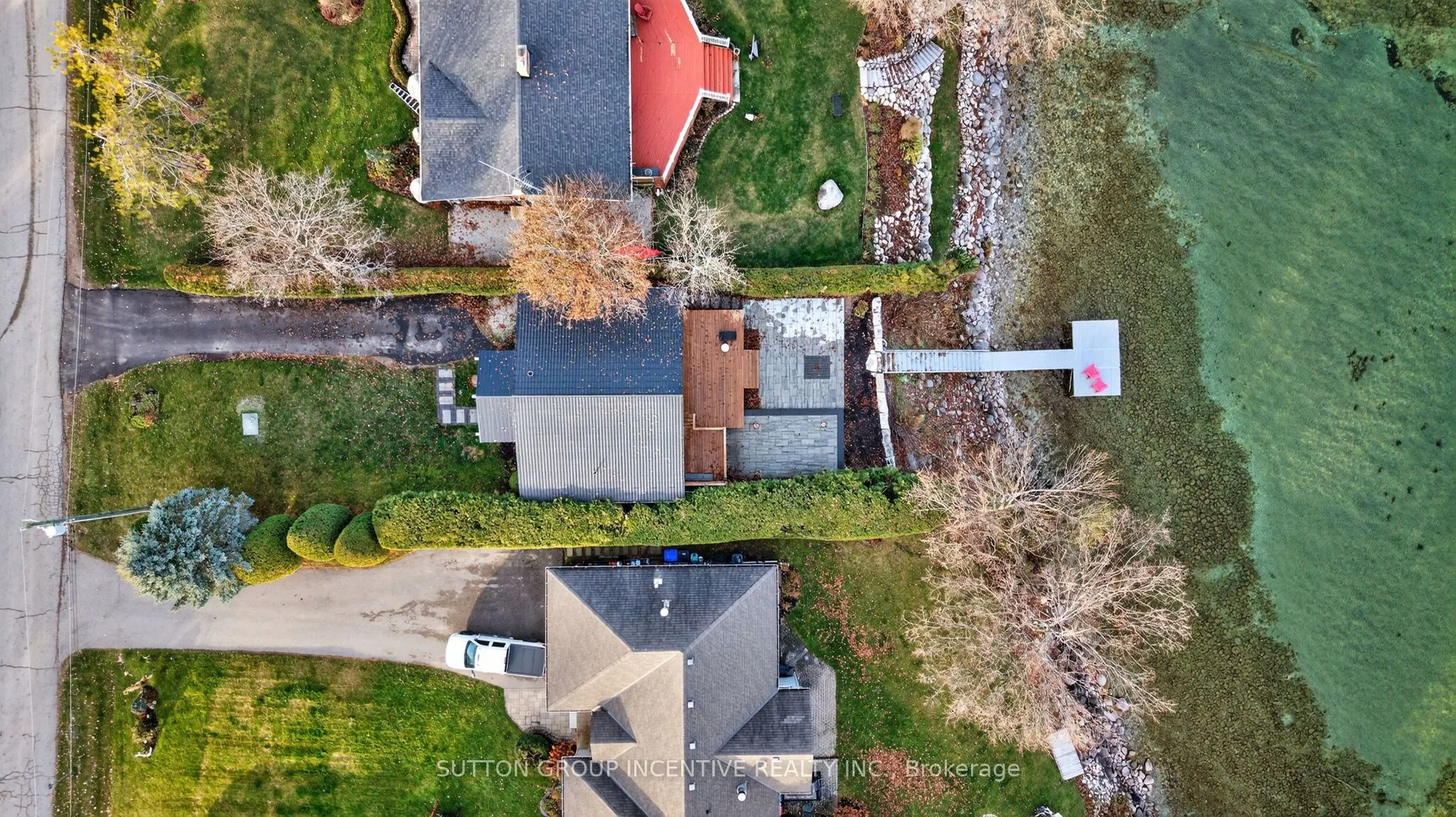 211 Moon Point Drive