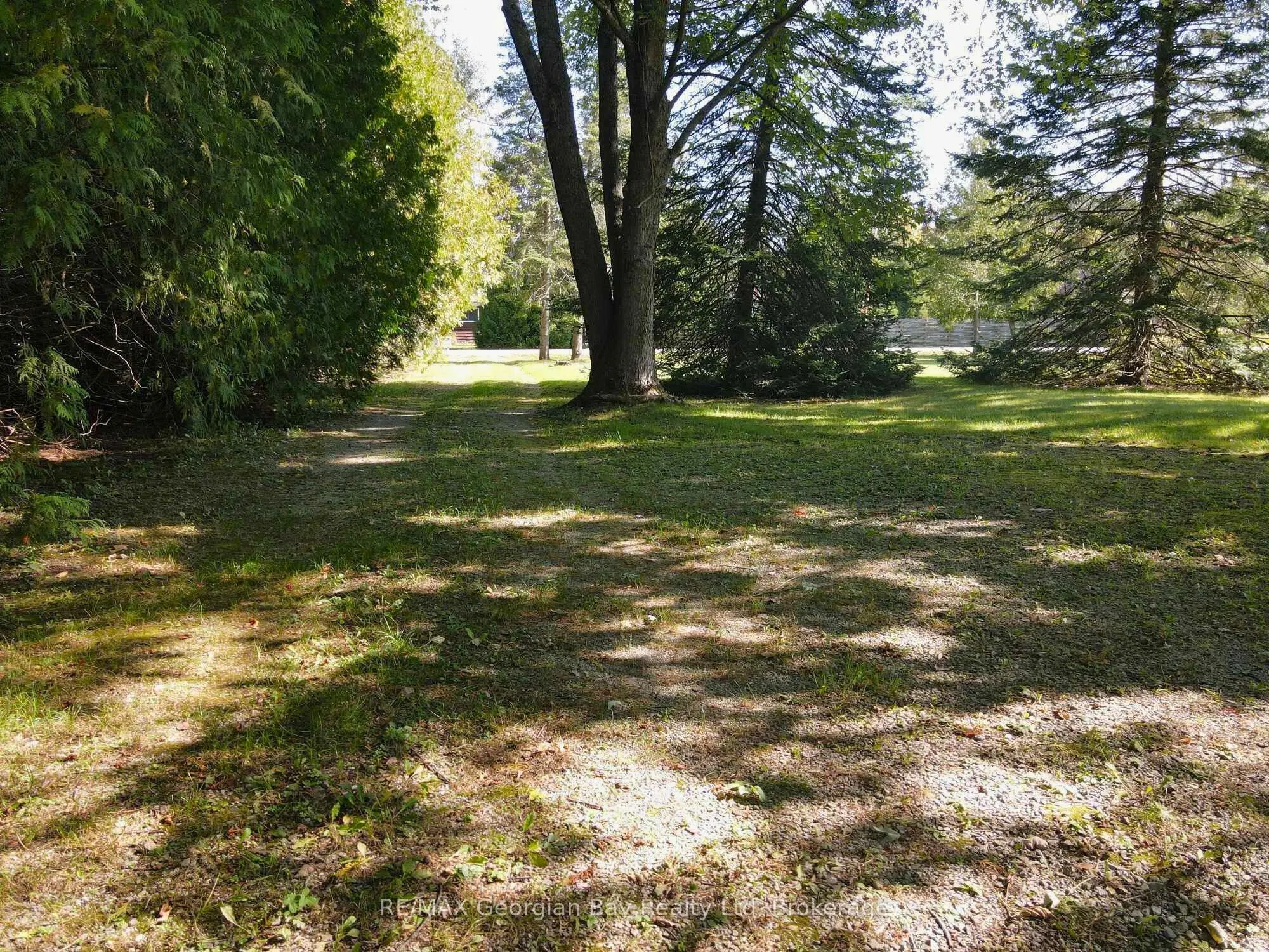 1968 Rosemount Road