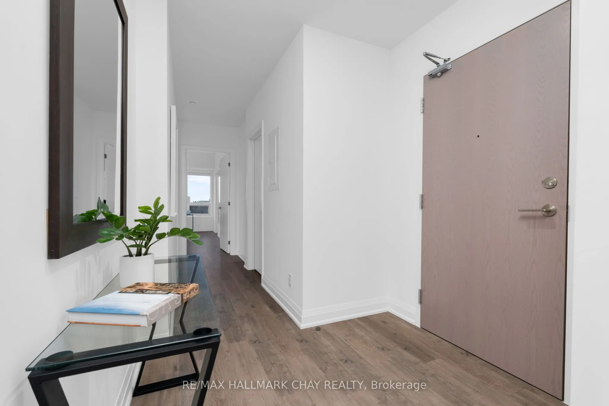 58 Lakeside Terrace #1105