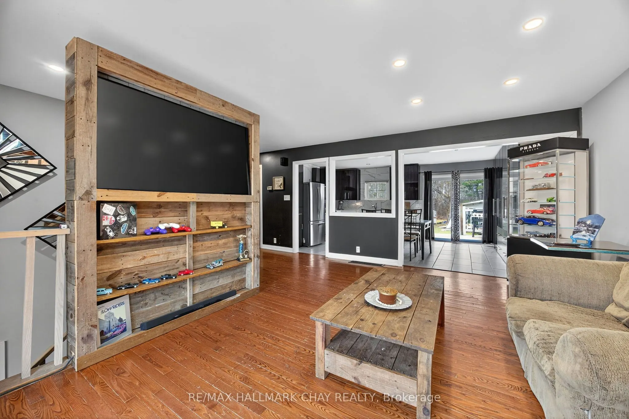 120 Switzer Street