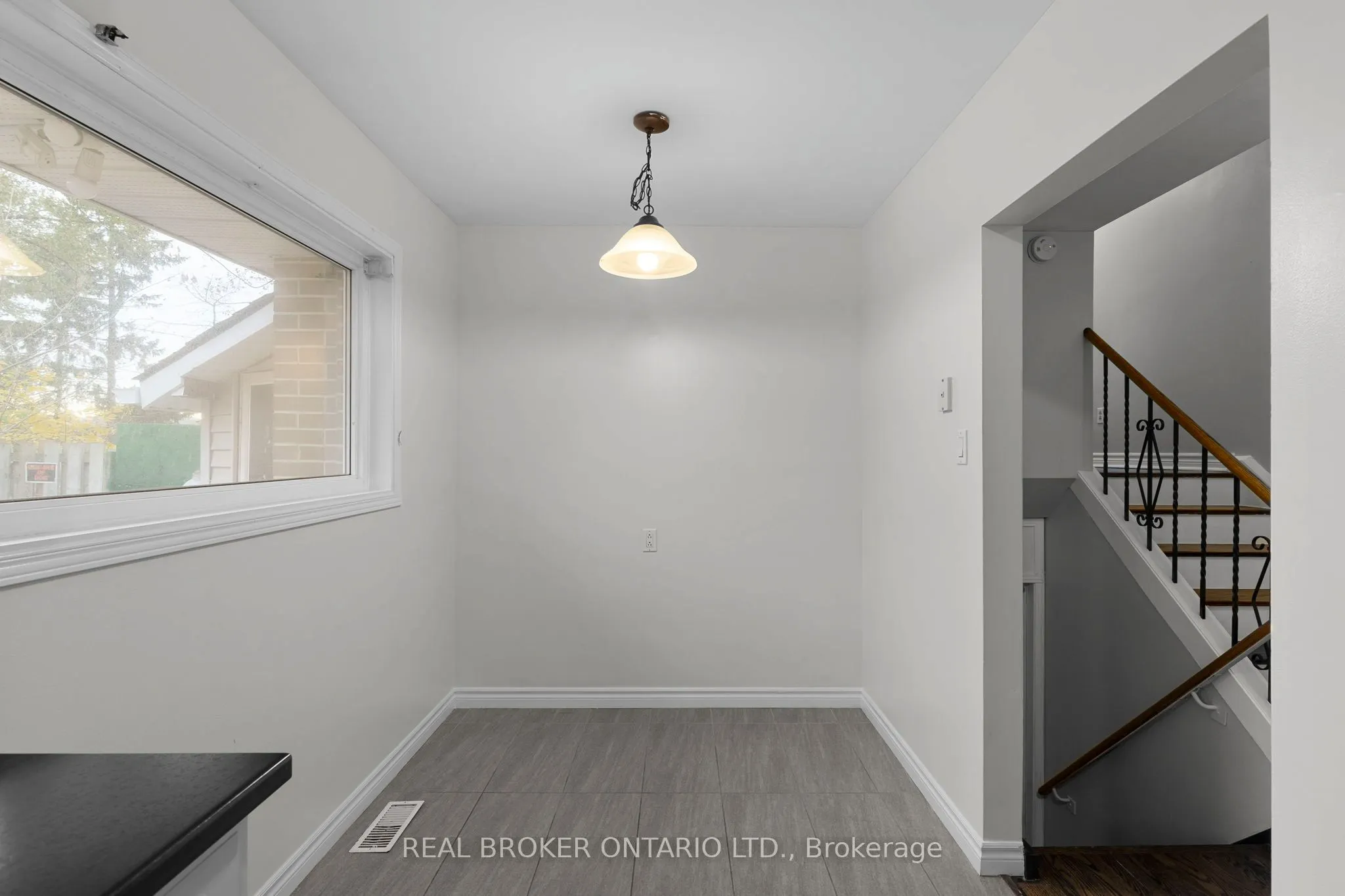 65 Ottaway Avenue