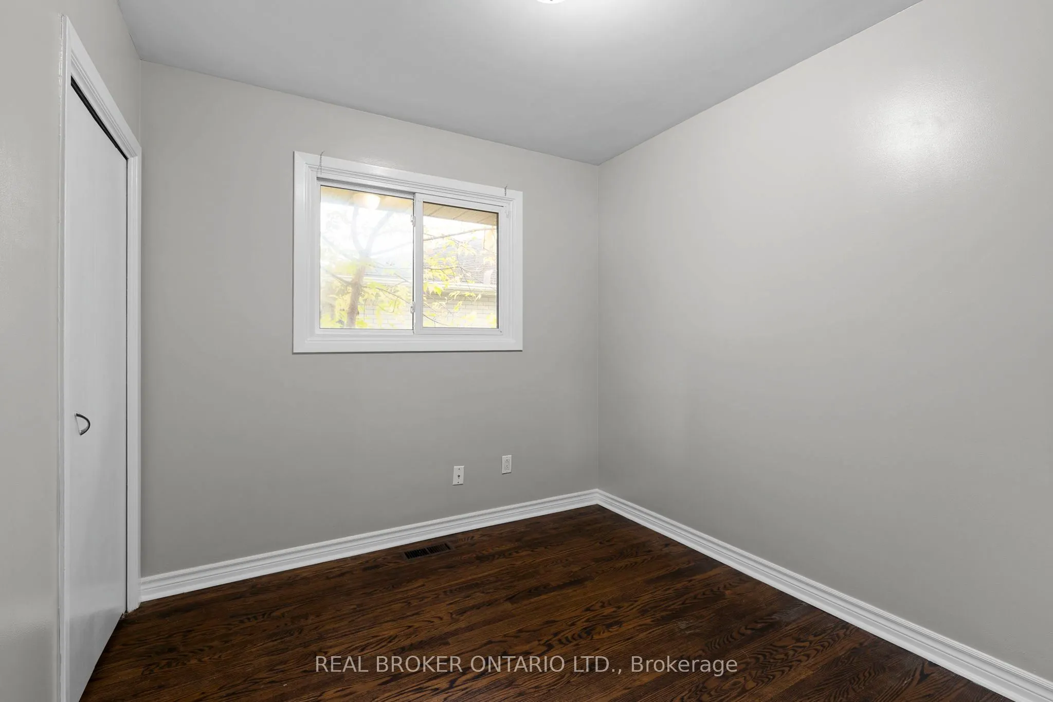 65 Ottaway Avenue