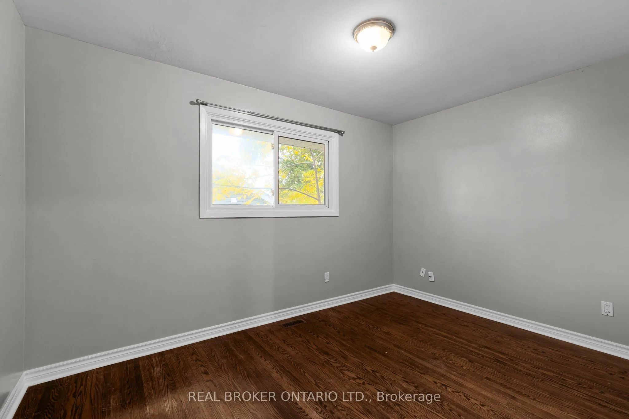 65 Ottaway Avenue