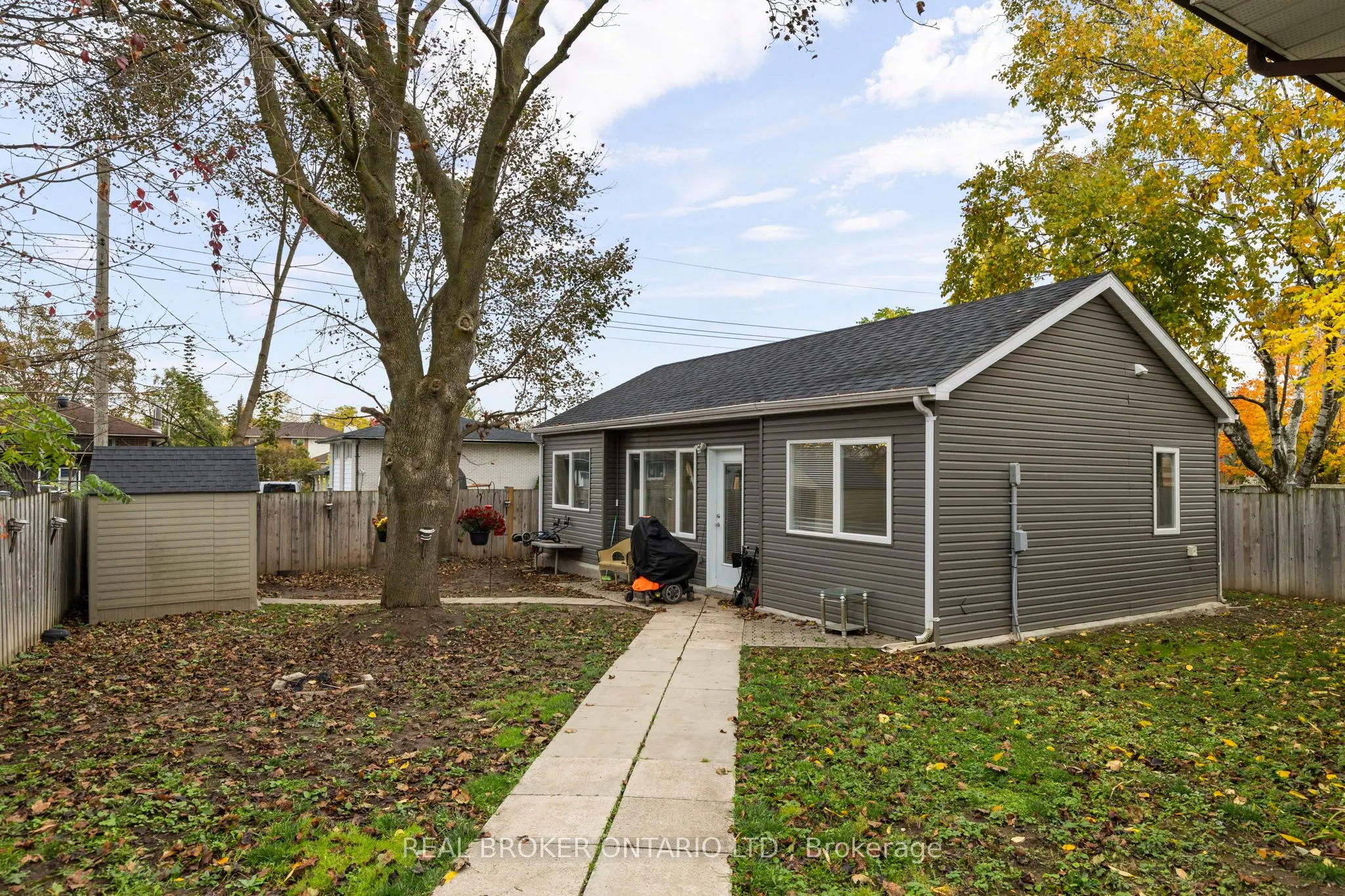 65 Ottaway Avenue