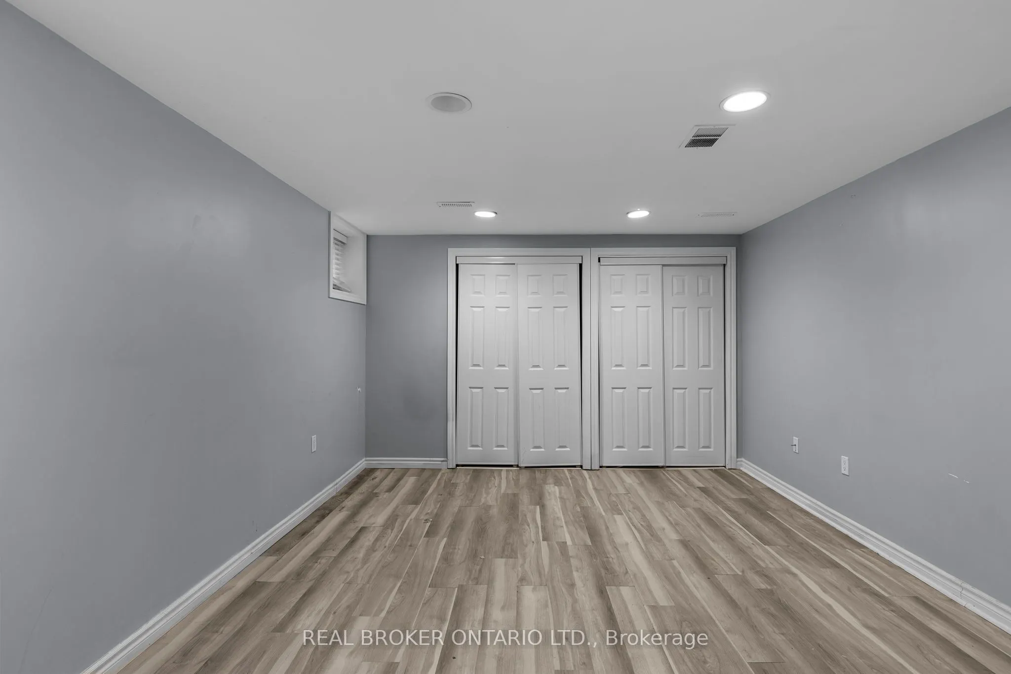 65 Ottaway Avenue
