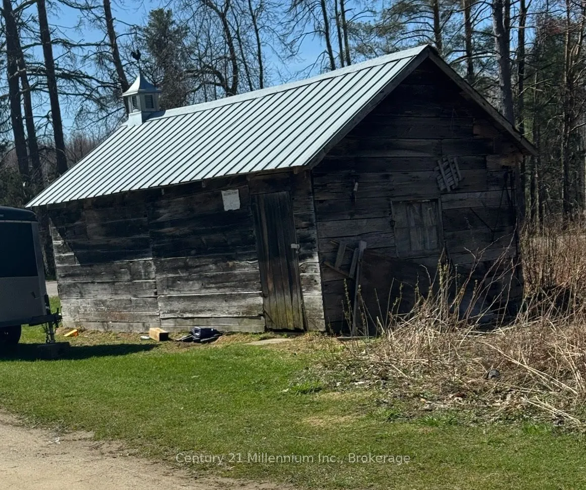 3664 Hogback Road