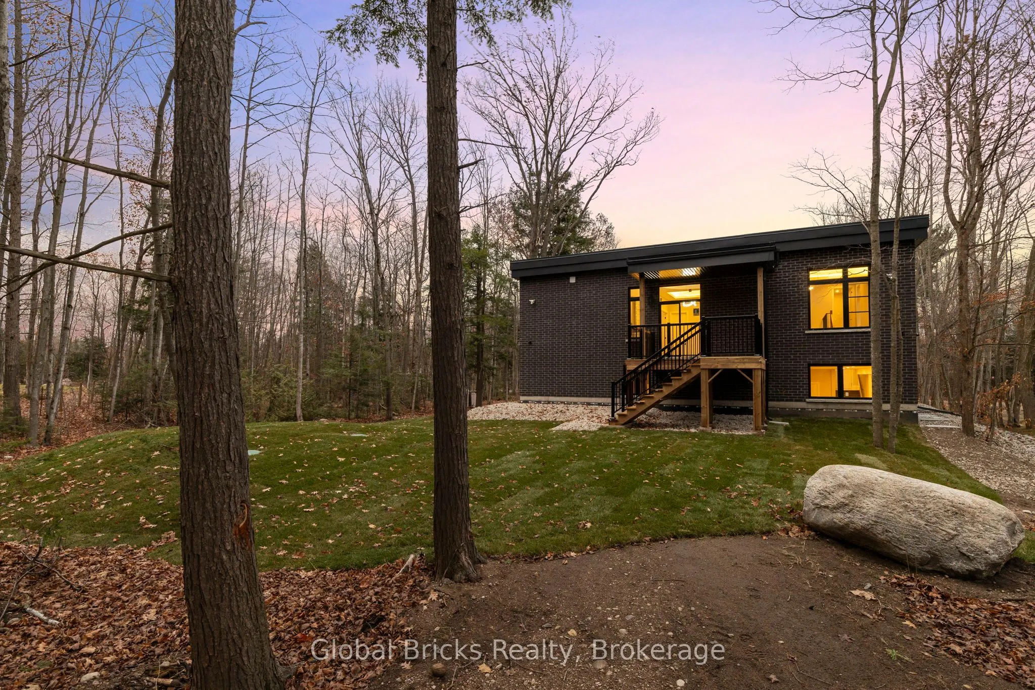 17 Staglir Drive