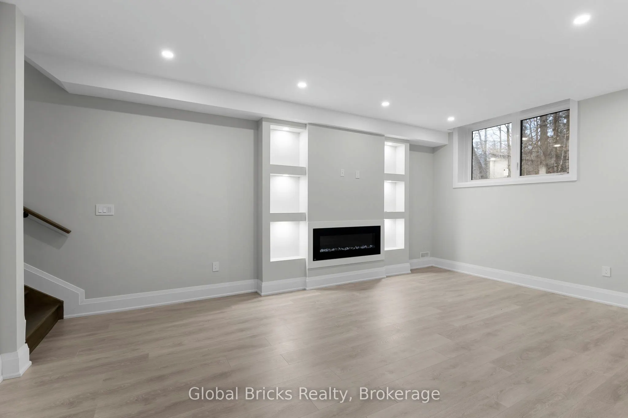 17 Staglir Drive