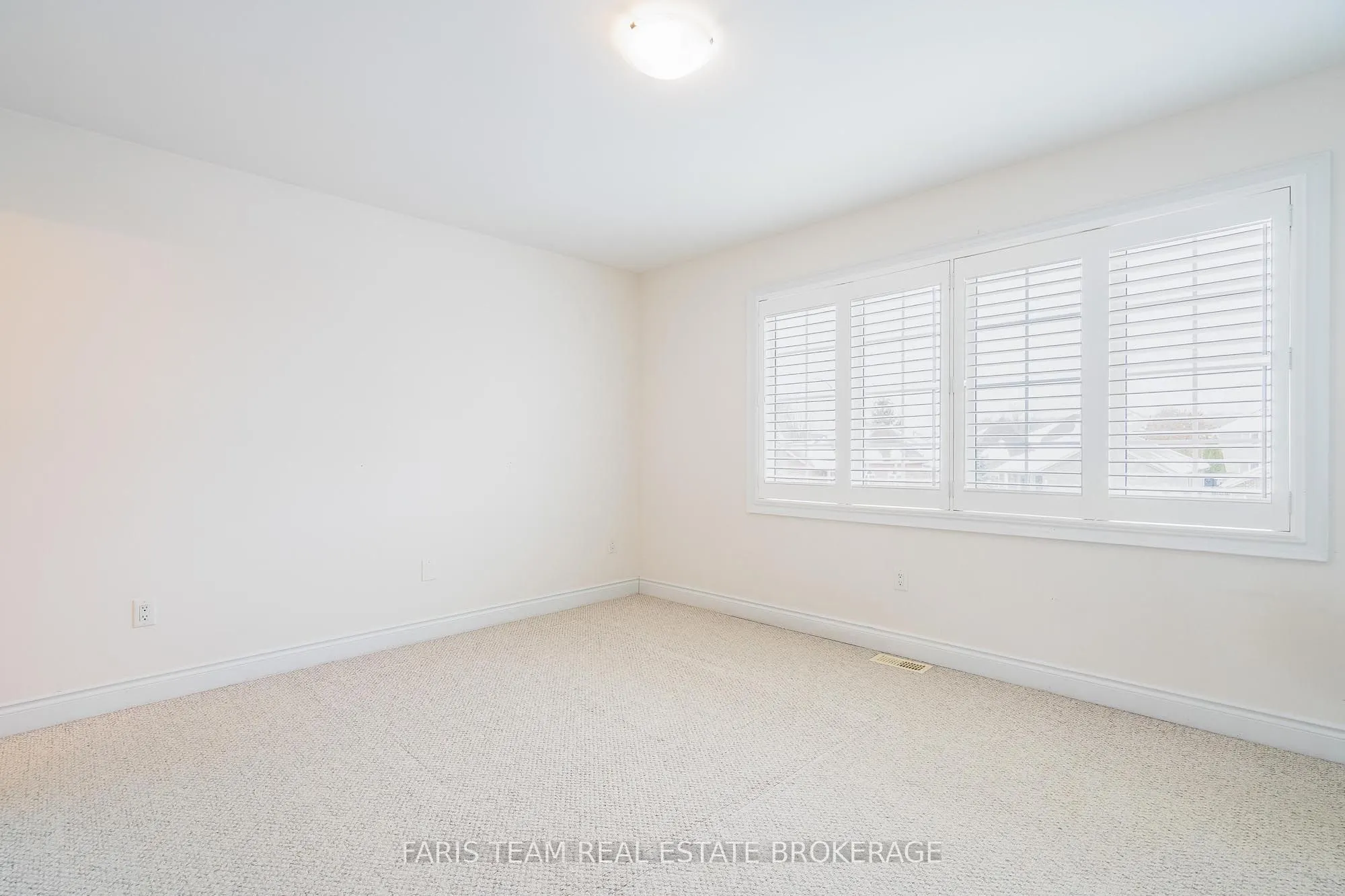 146 Sandringham Drive