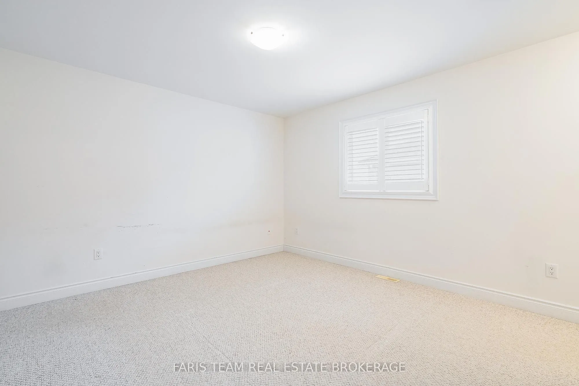 146 Sandringham Drive