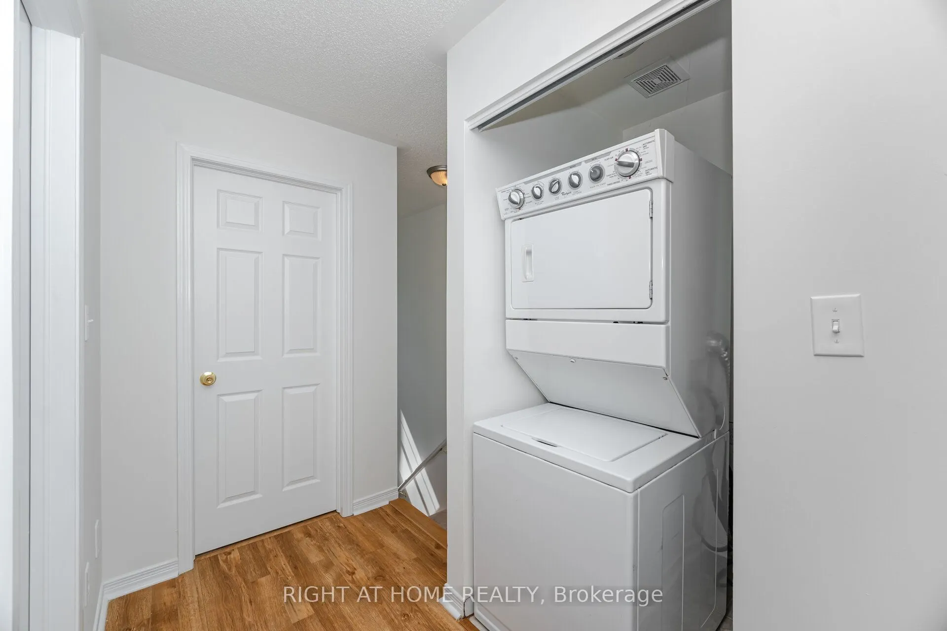 23 Peartree Court