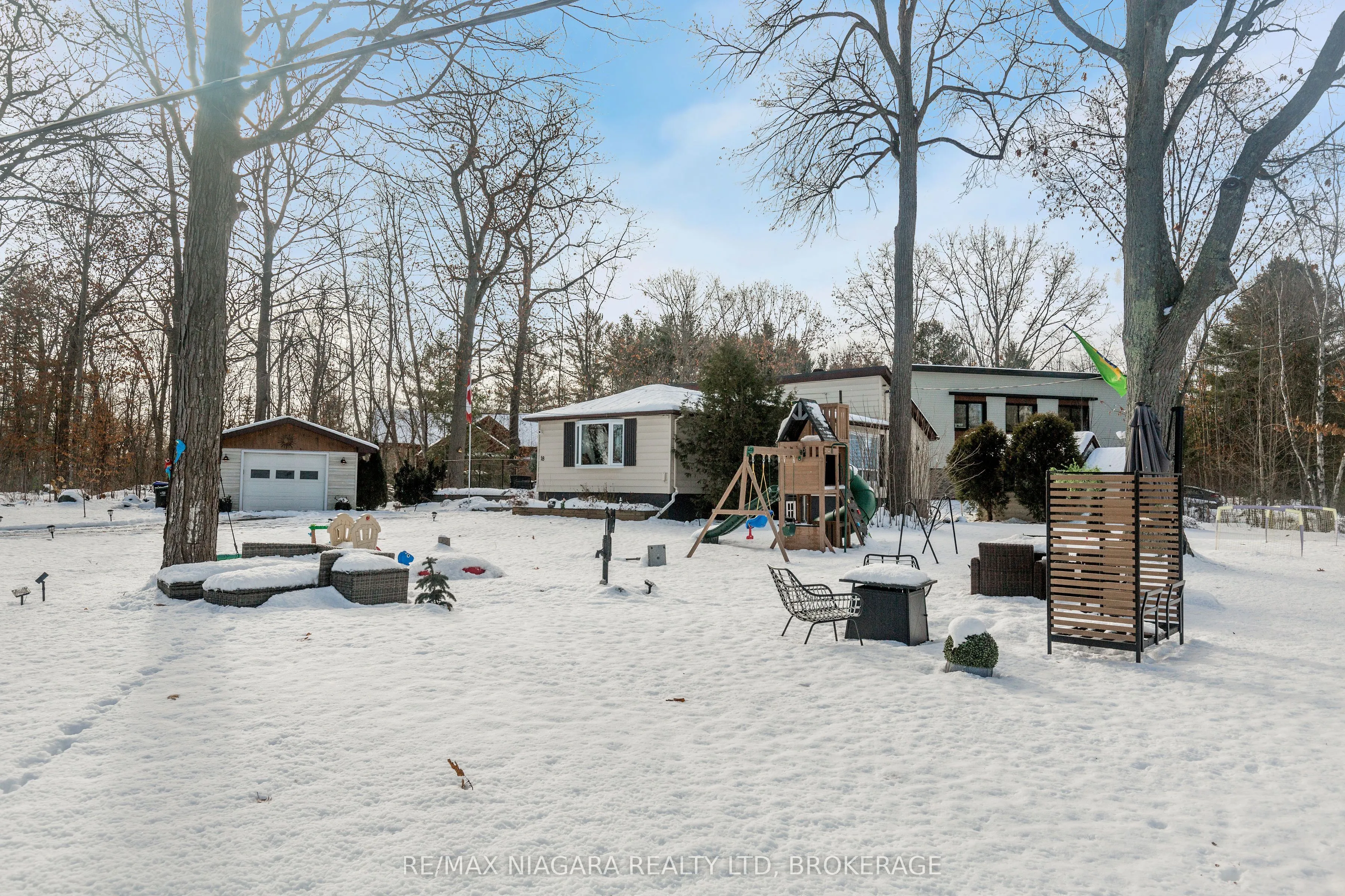 18 Sallows Drive