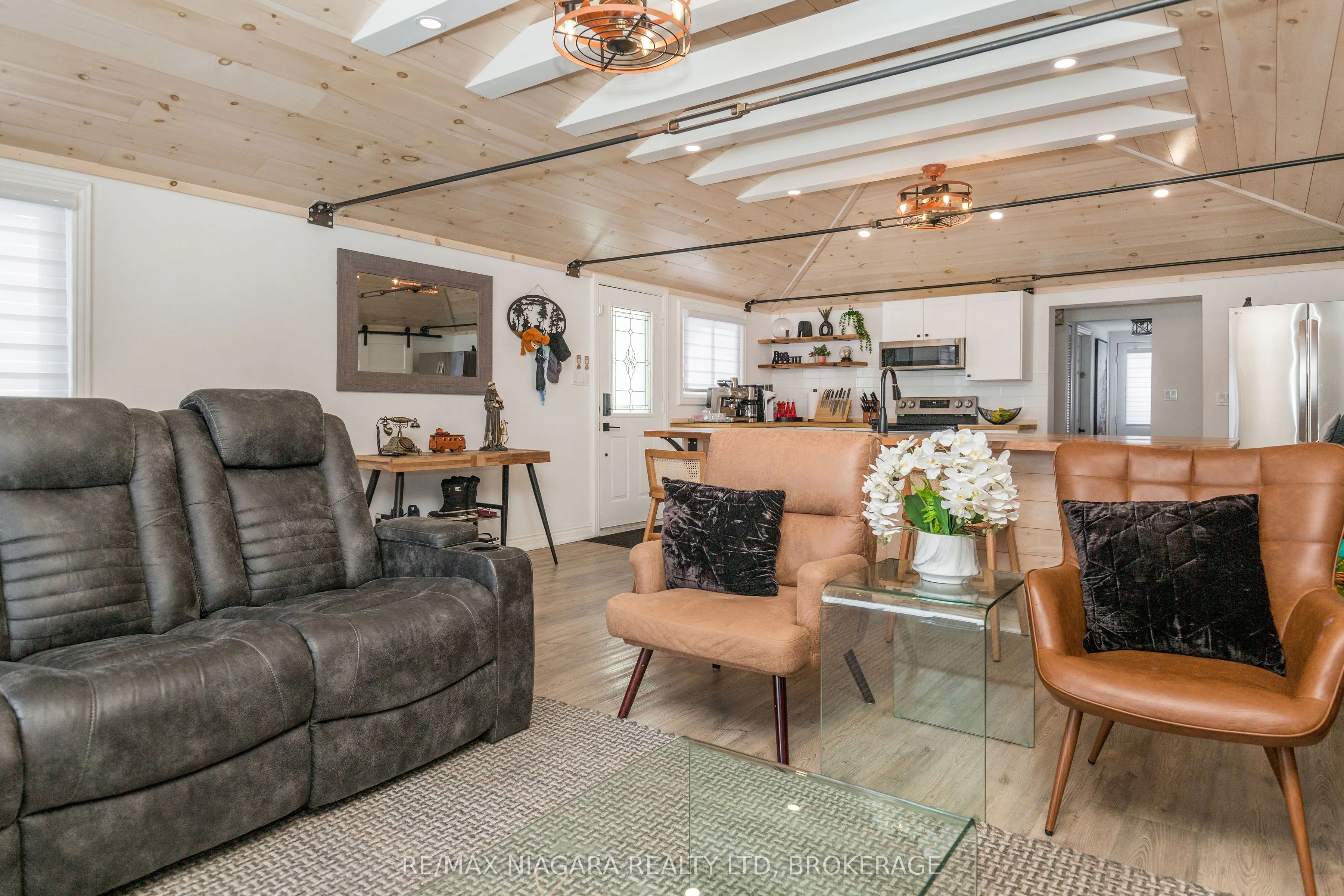 18 Sallows Drive