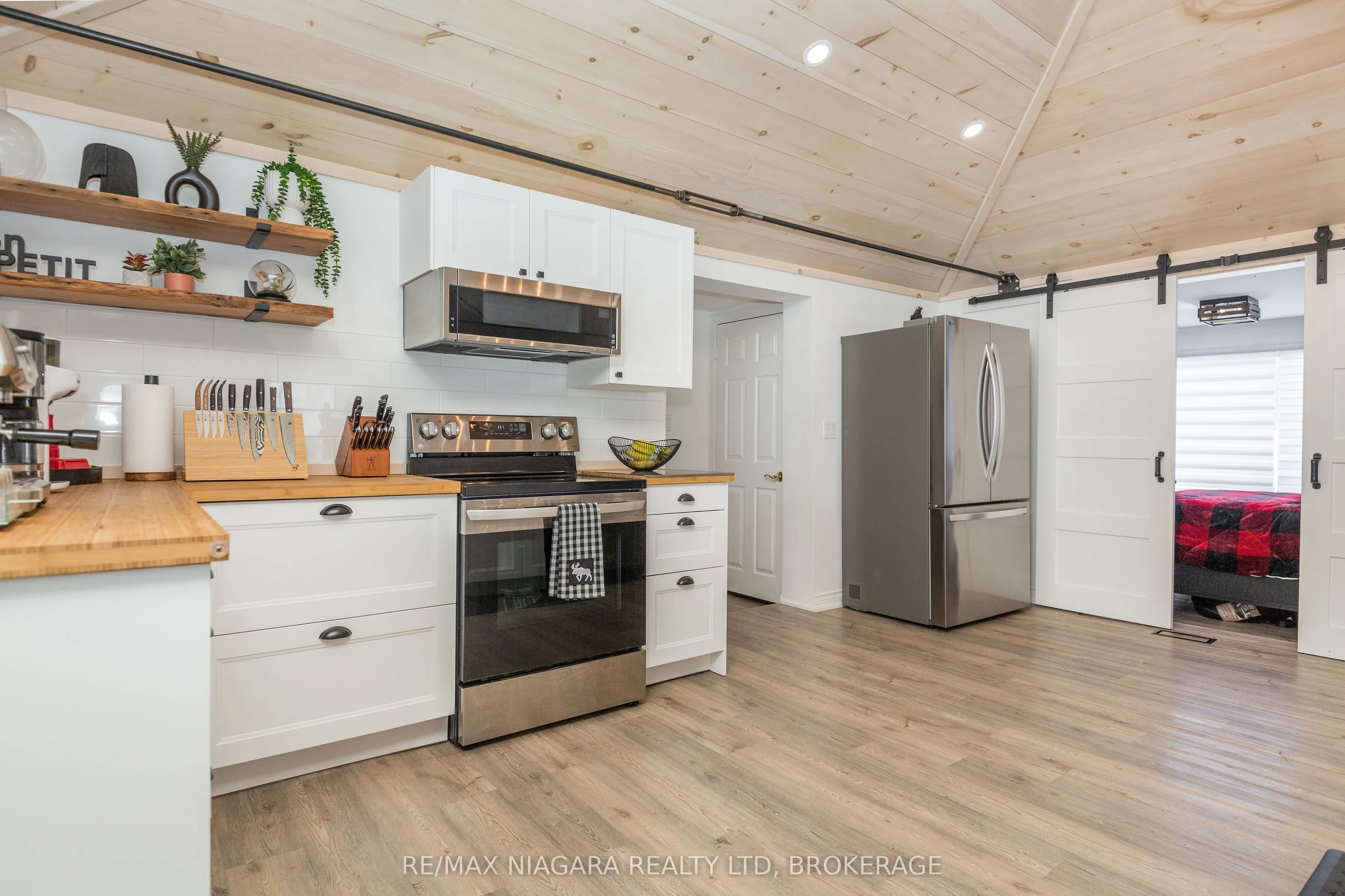 18 Sallows Drive