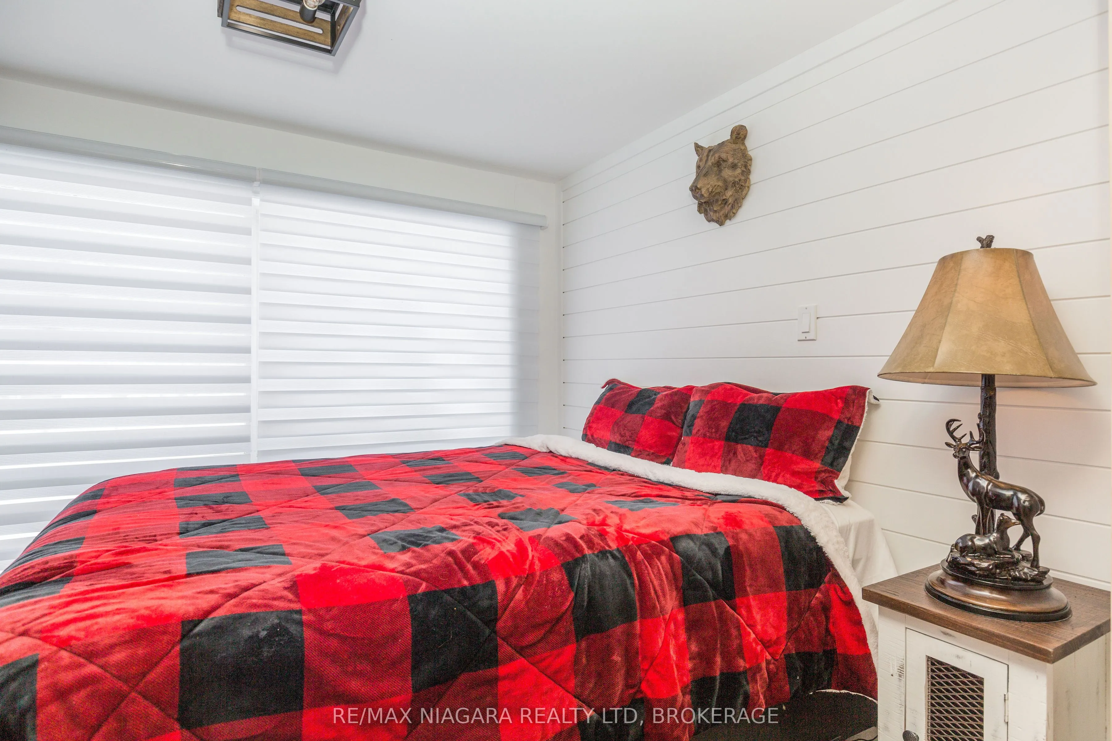 18 Sallows Drive