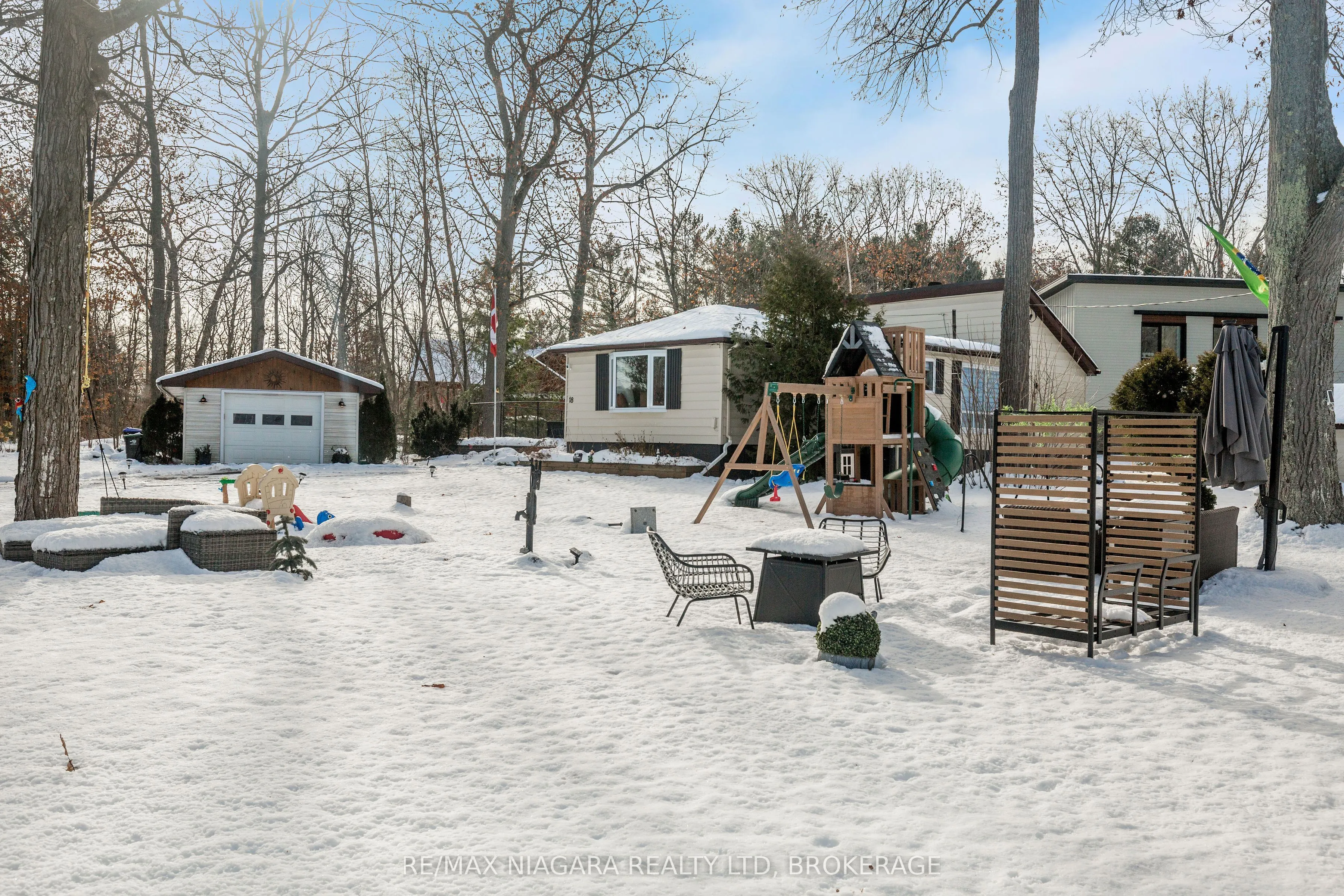 18 Sallows Drive