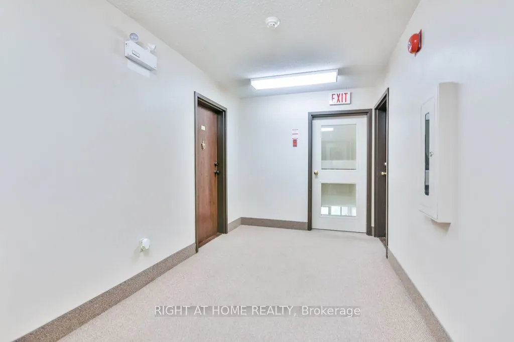 179 Edgehill Drive #B6
