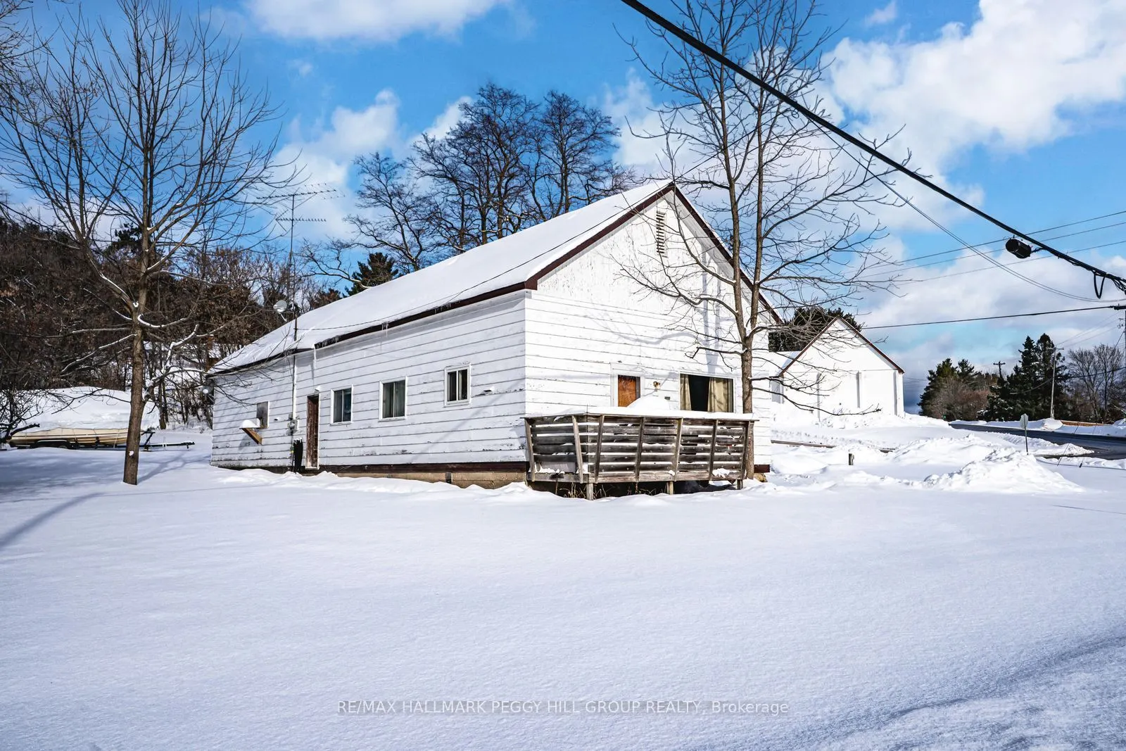 332 Champlain Road