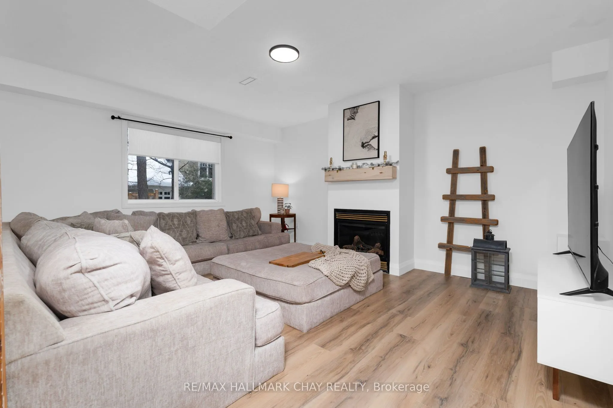 12 Oakmont Avenue