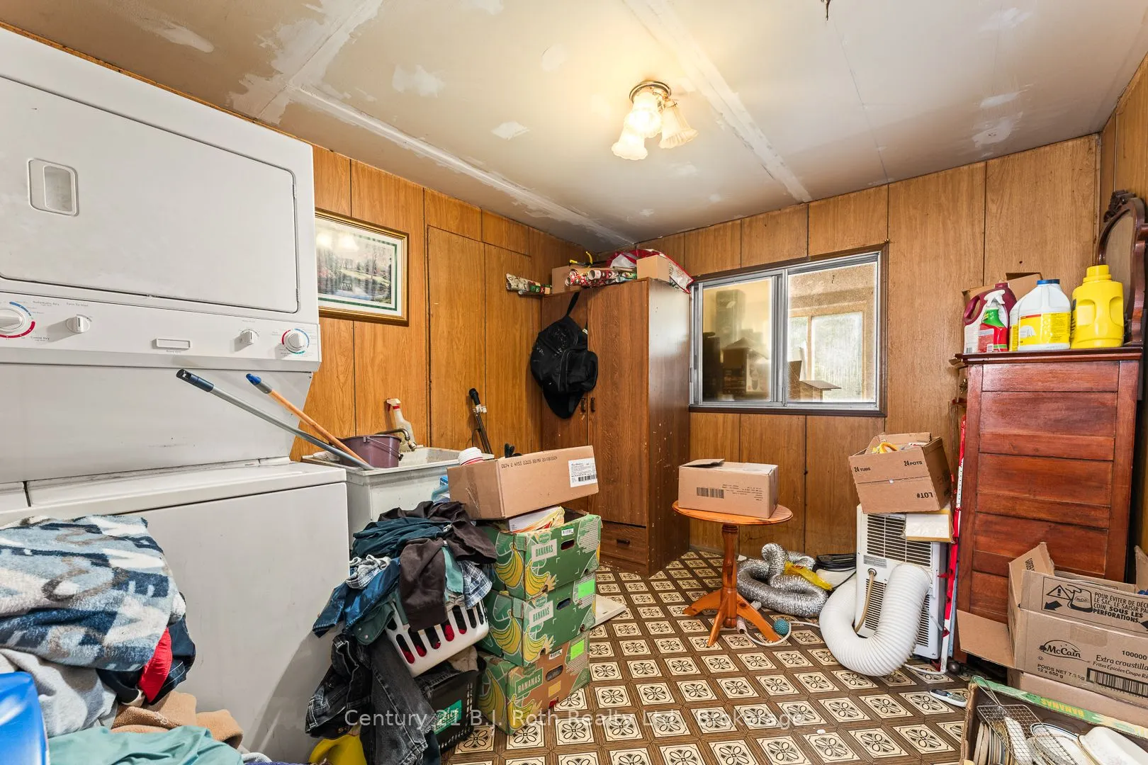 3338 Cox Drive