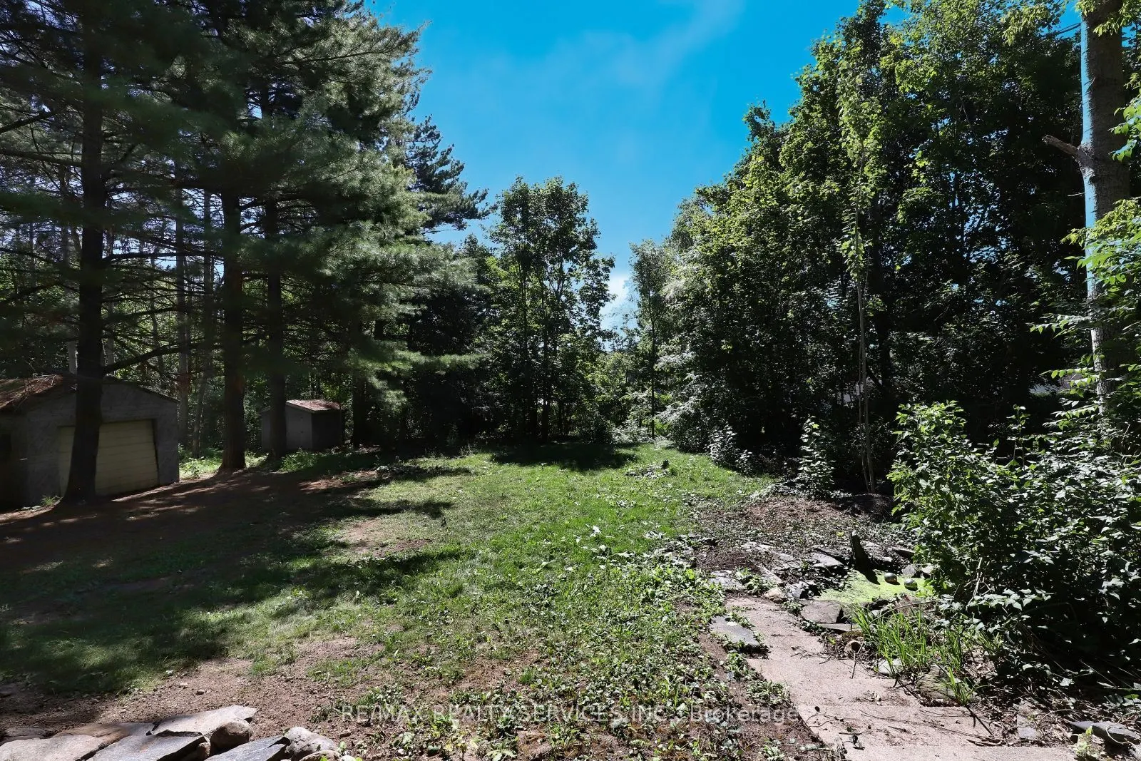 8570 Hwy 12
