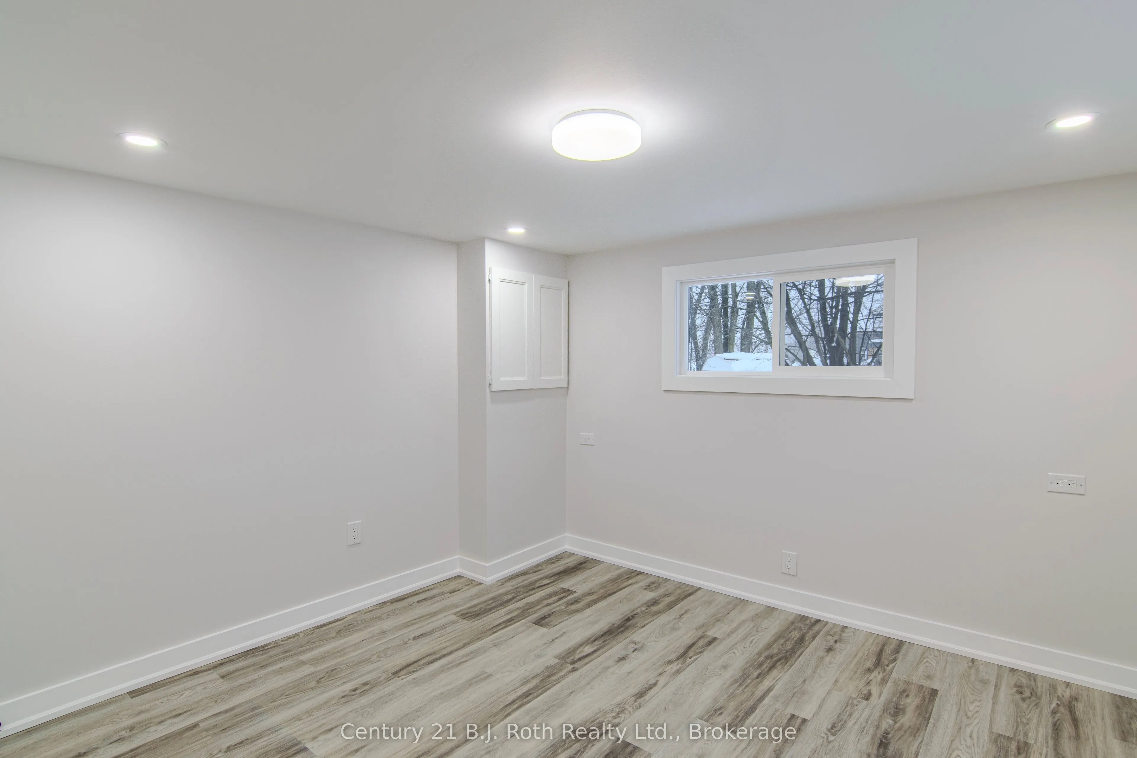 580 West Street S #25