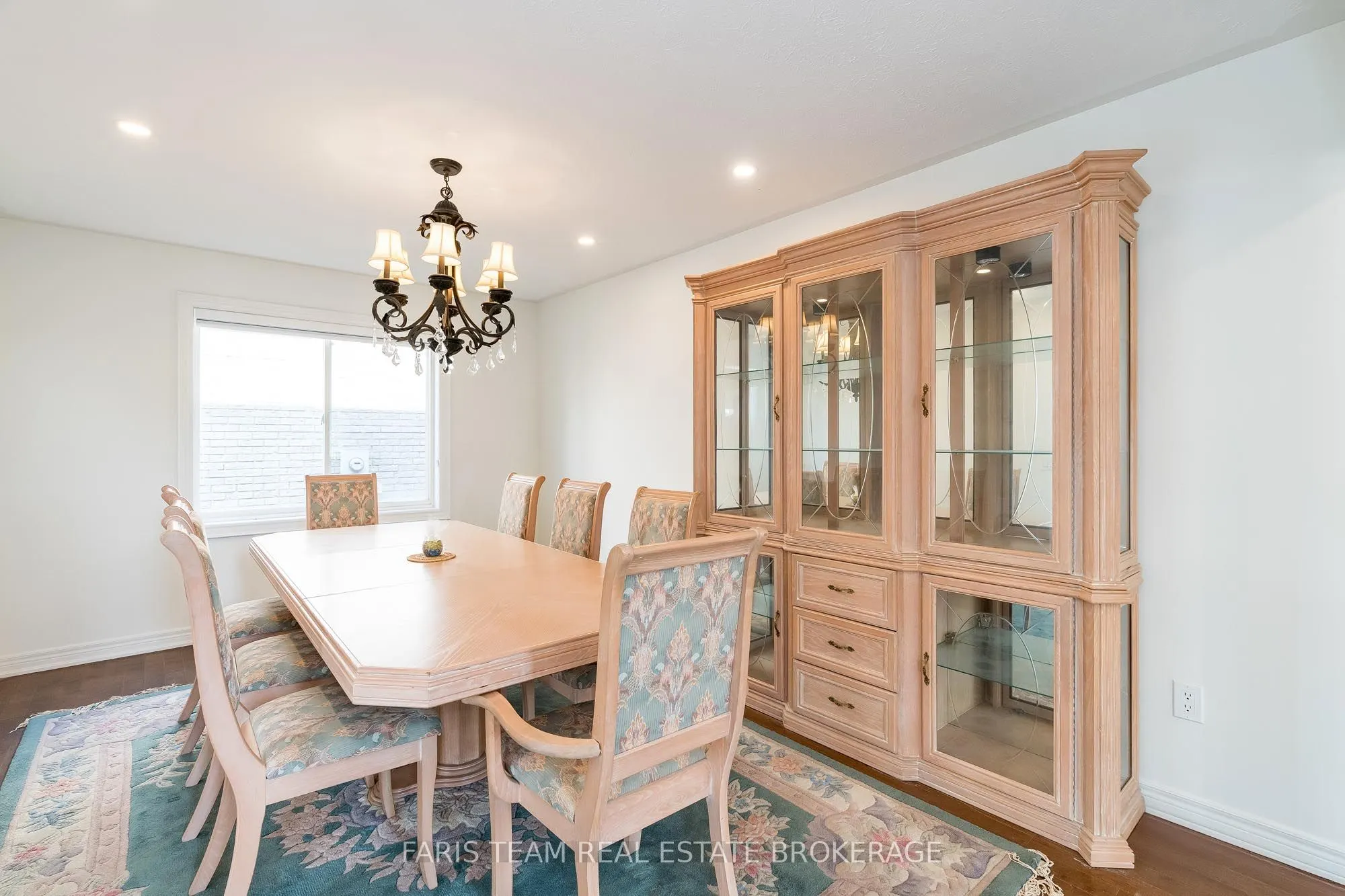 2 Vanessa Drive