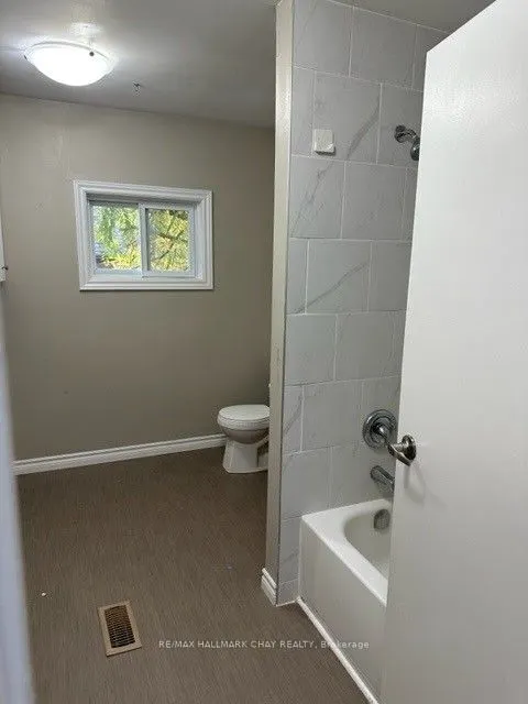 58 Penetang Street #1-4