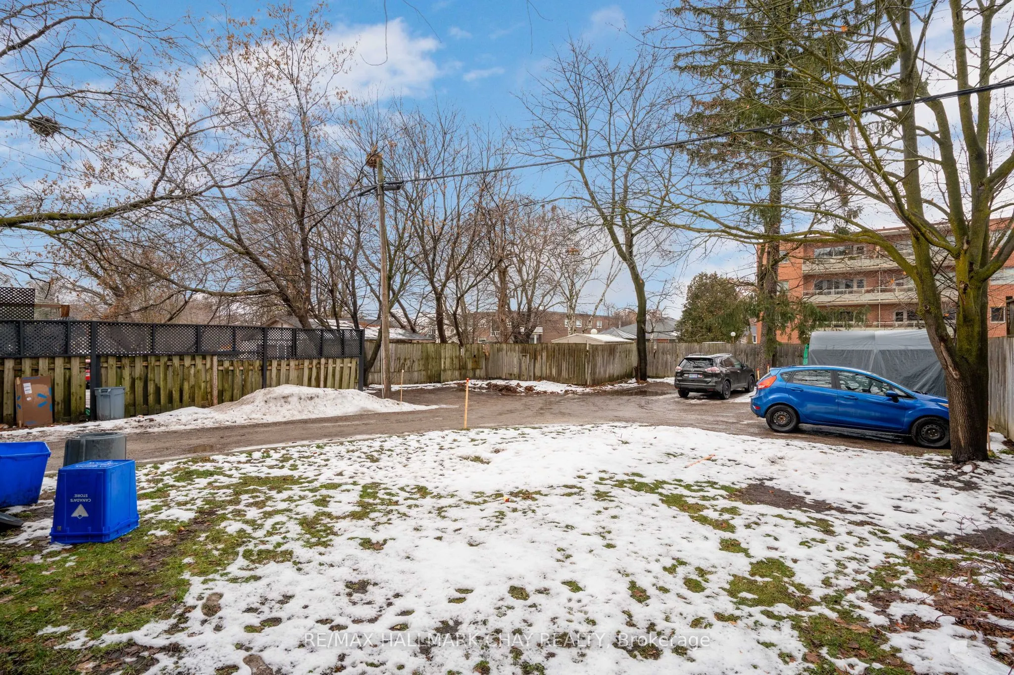 58 Penetang Street #1-4