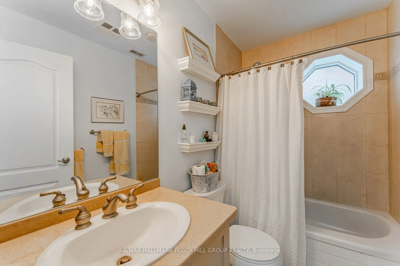 200 Collier Street #104