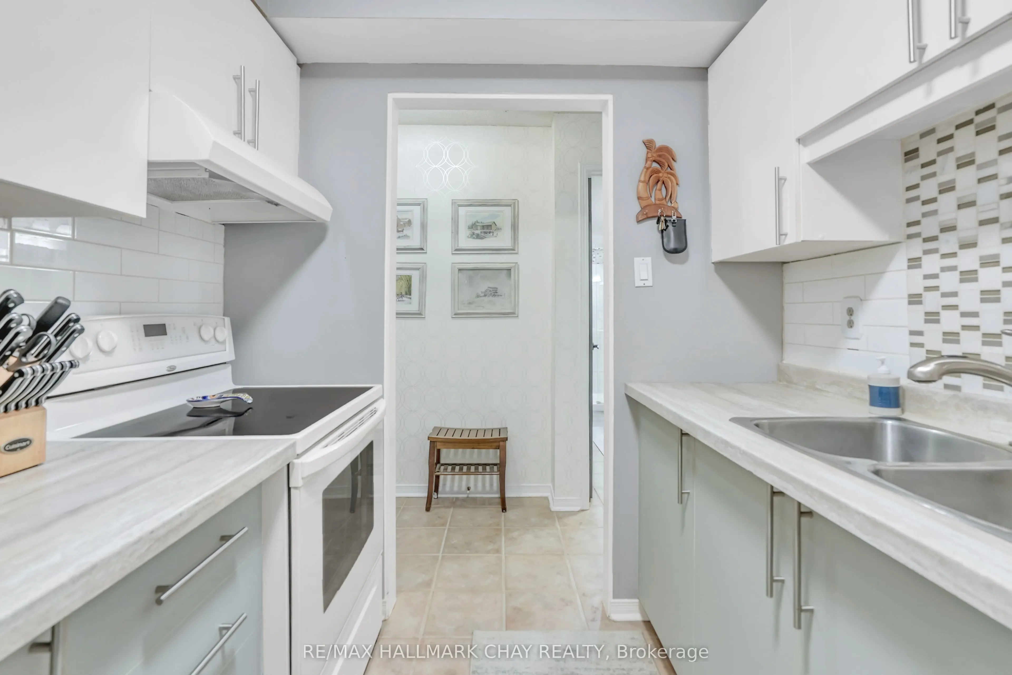 1 Quail Crescent #106