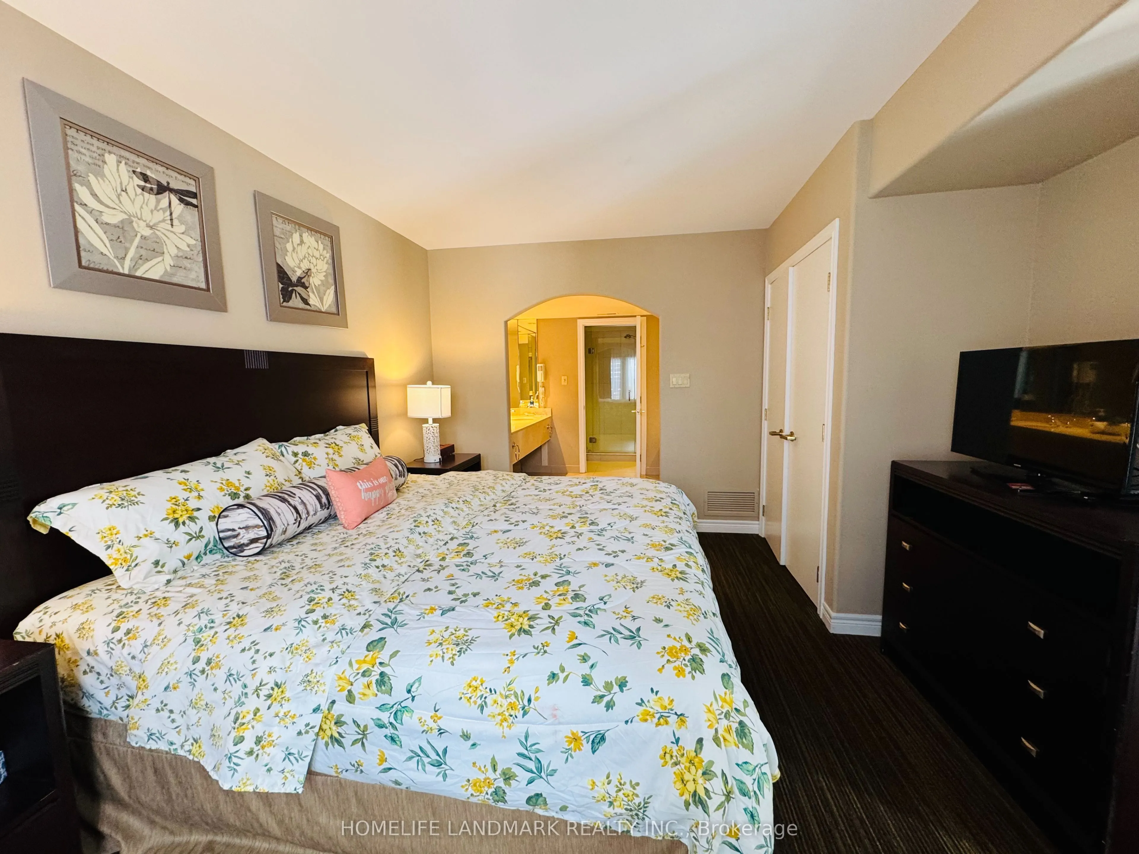90 Highland Drive #2076-77