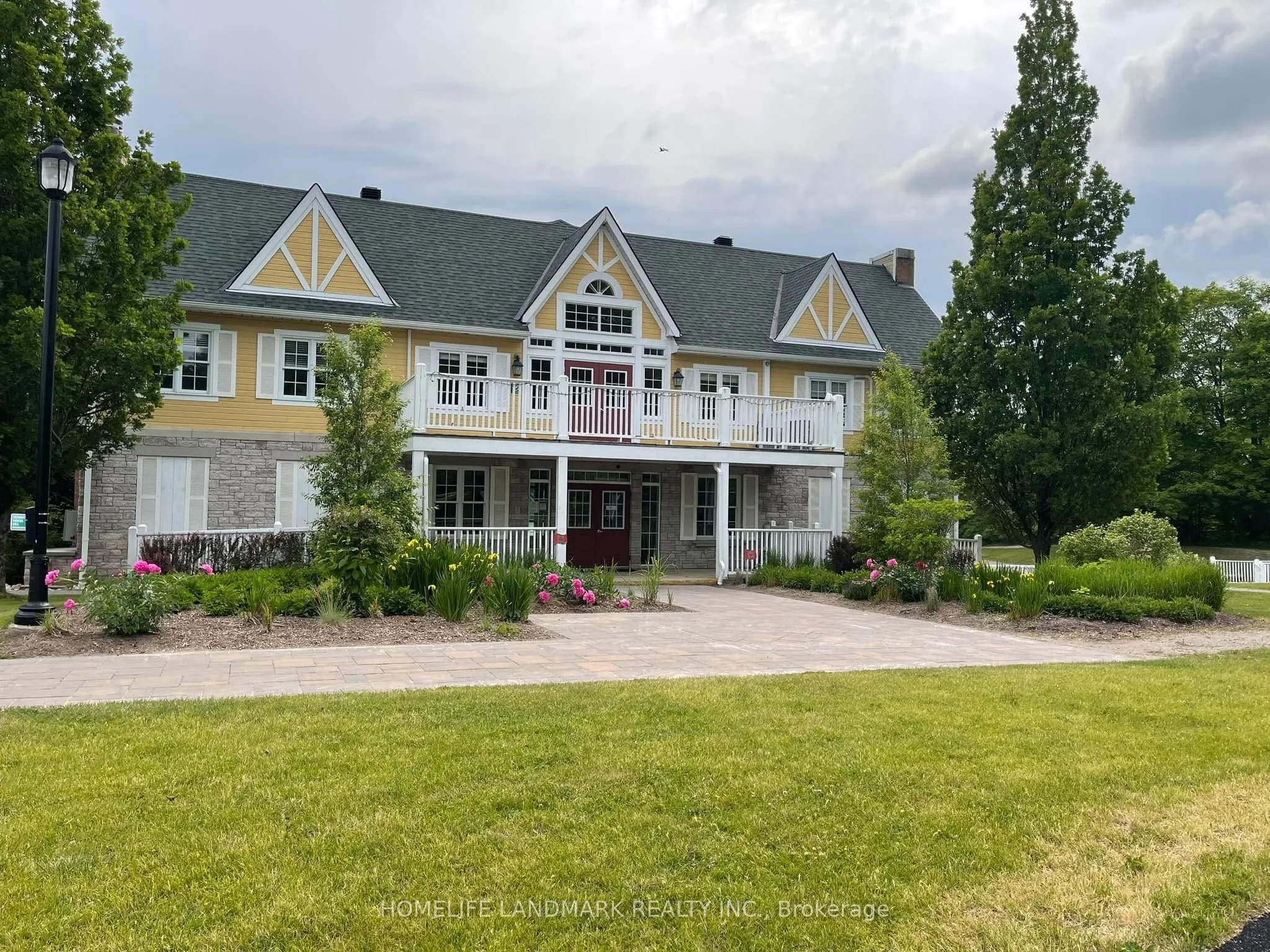 90 Highland Drive #2076-77