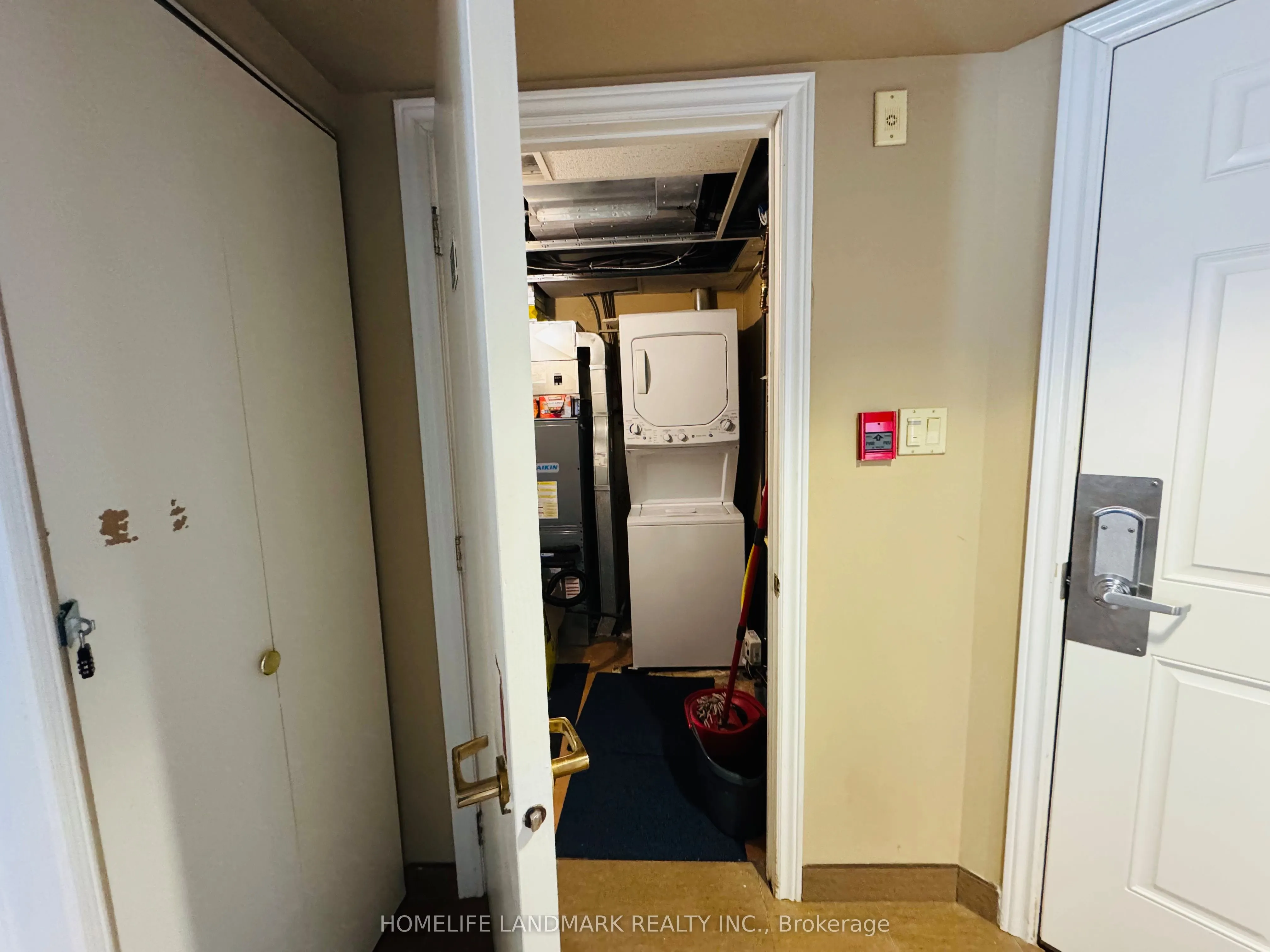 90 Highland Drive #2076-77
