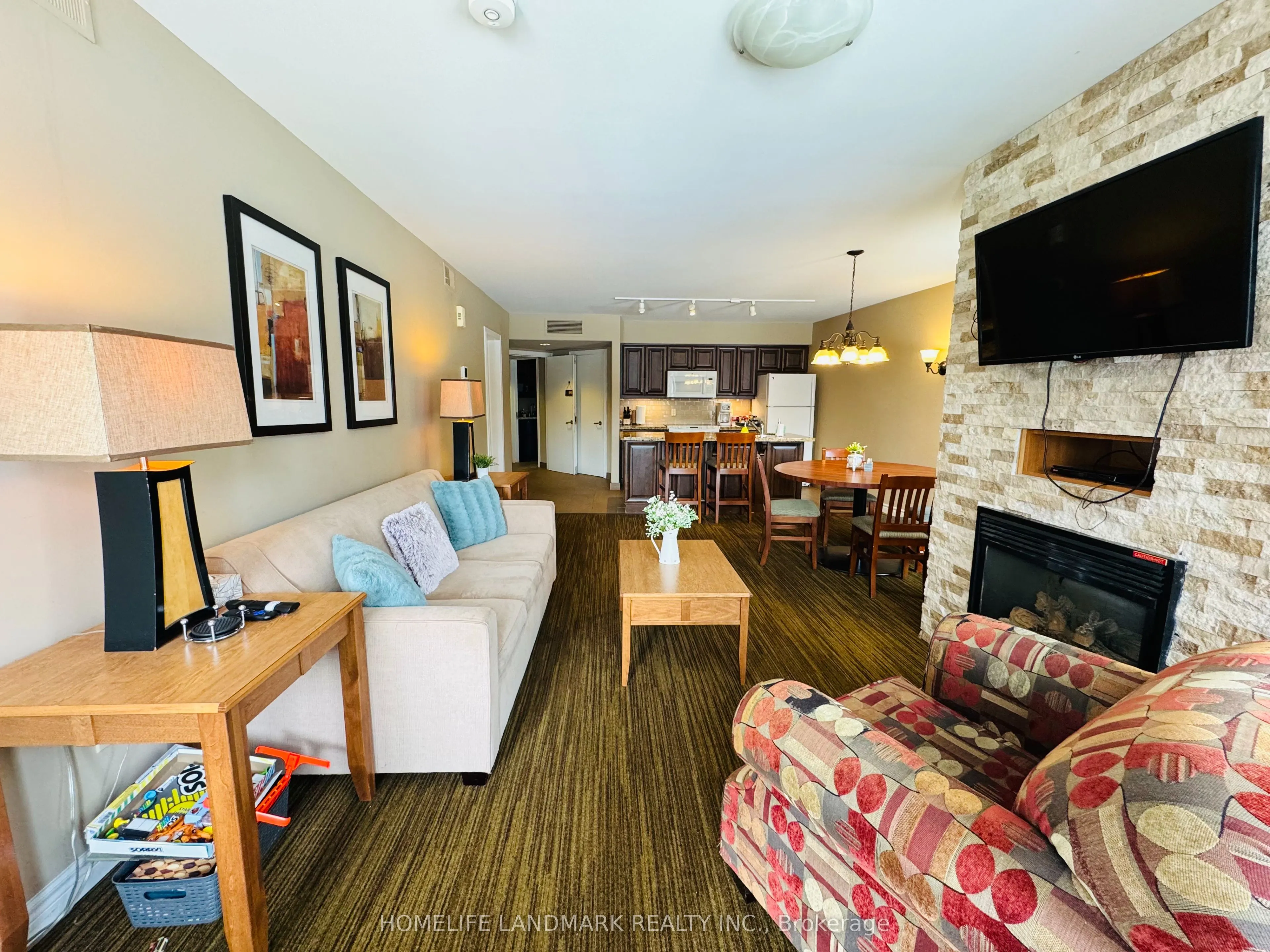 90 Highland Drive #2076-77