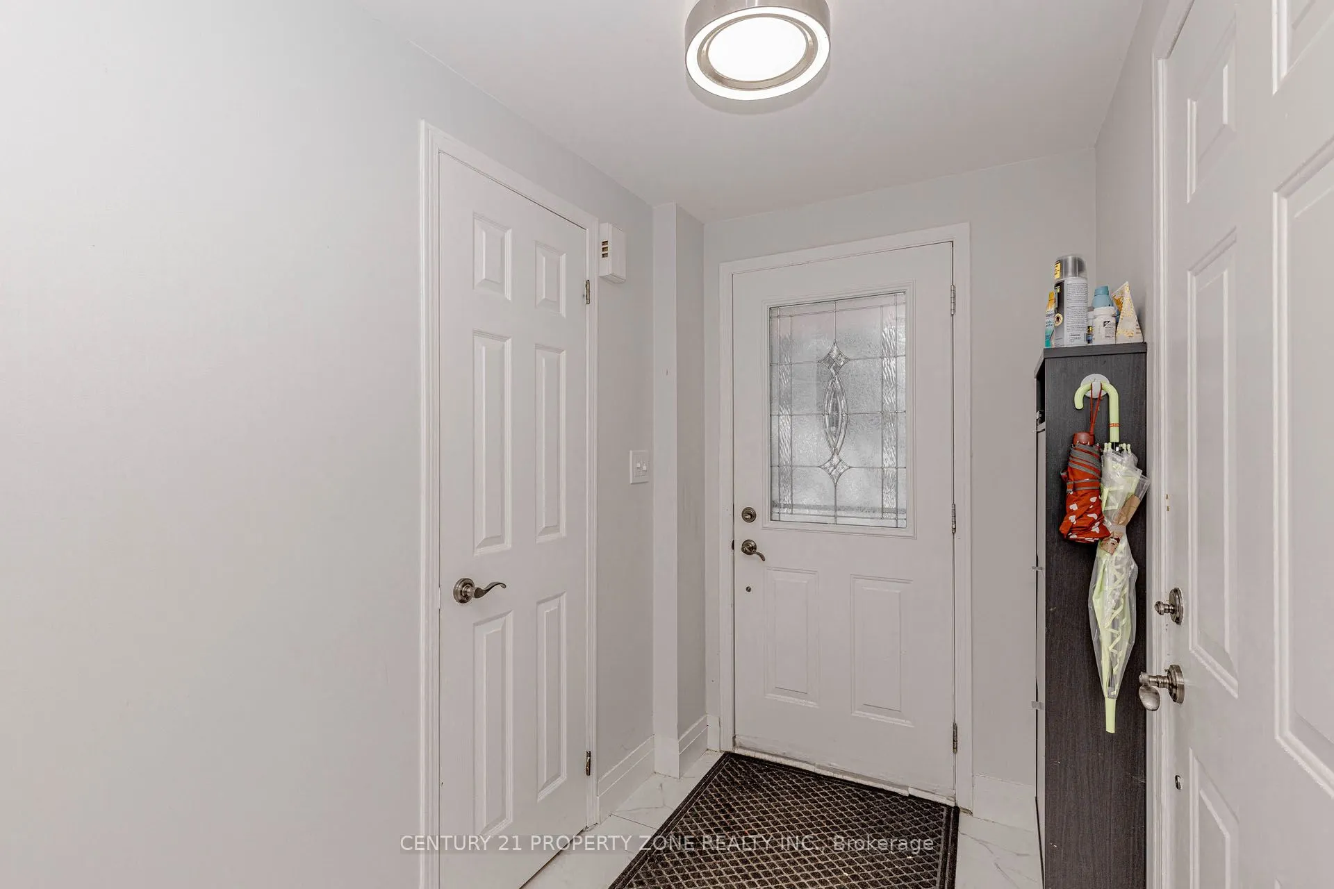 13 White Elm Road