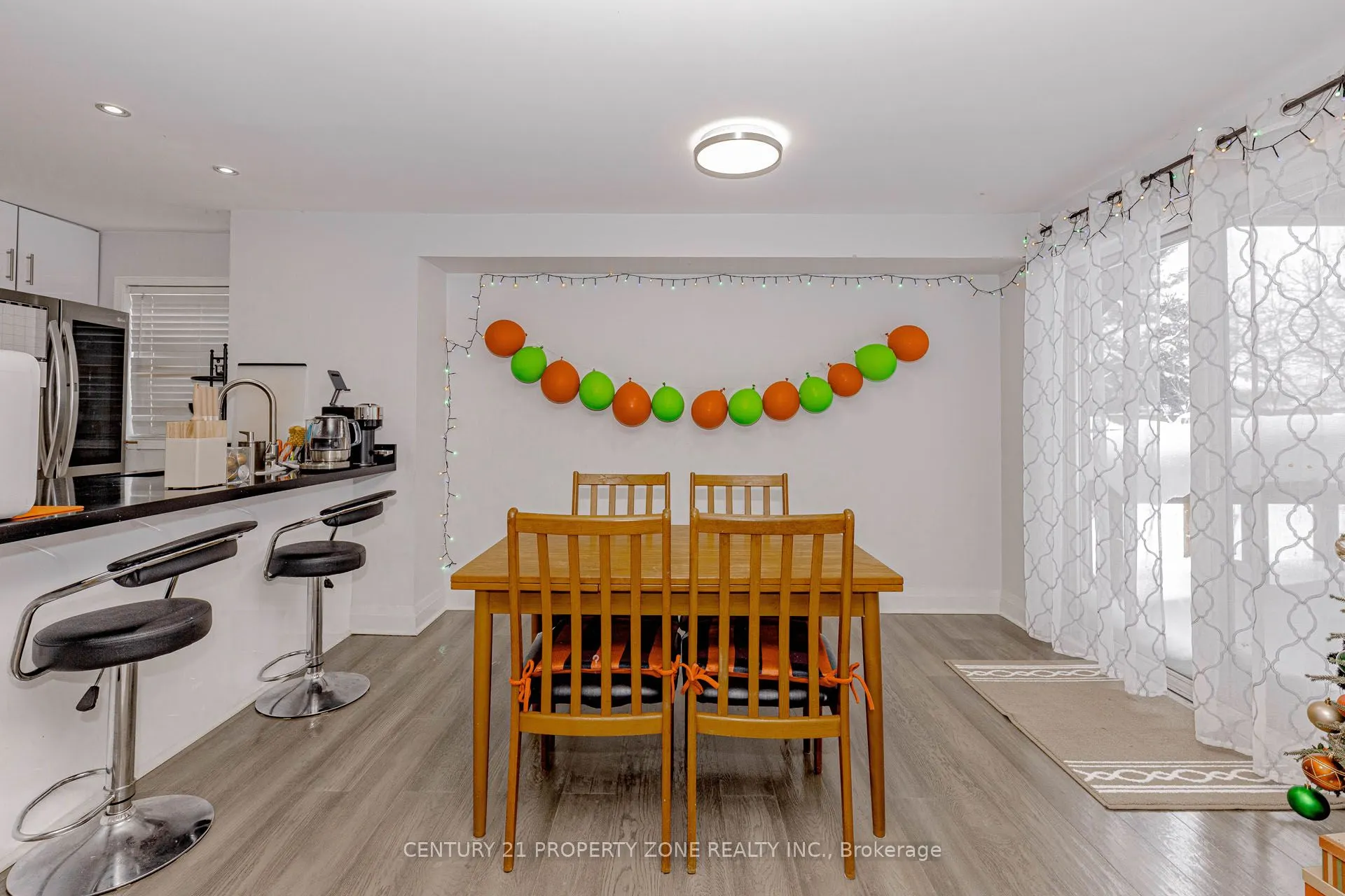 13 White Elm Road