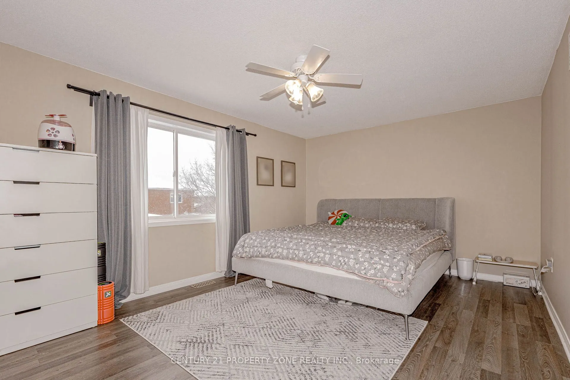 13 White Elm Road