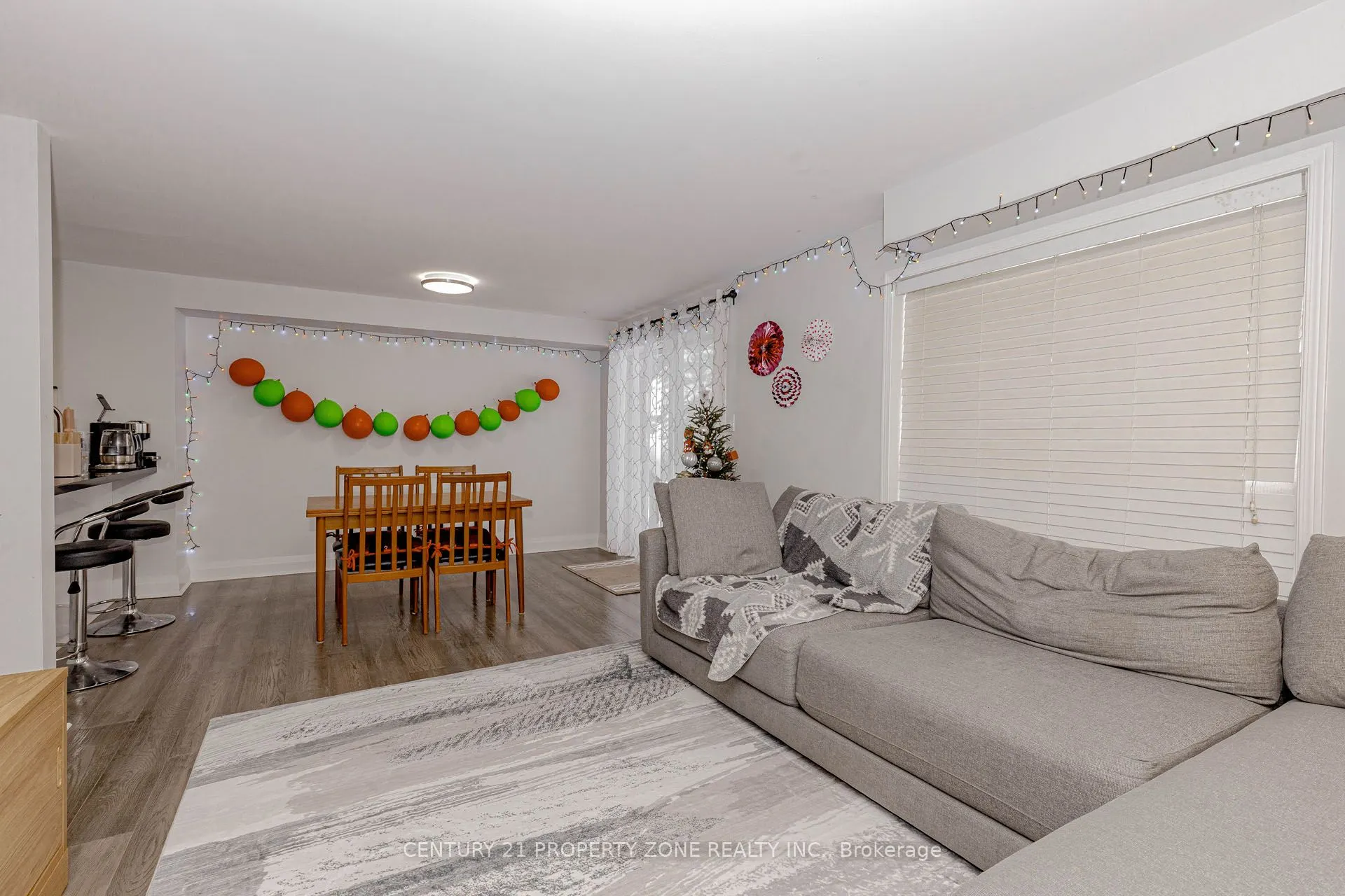 13 White Elm Road