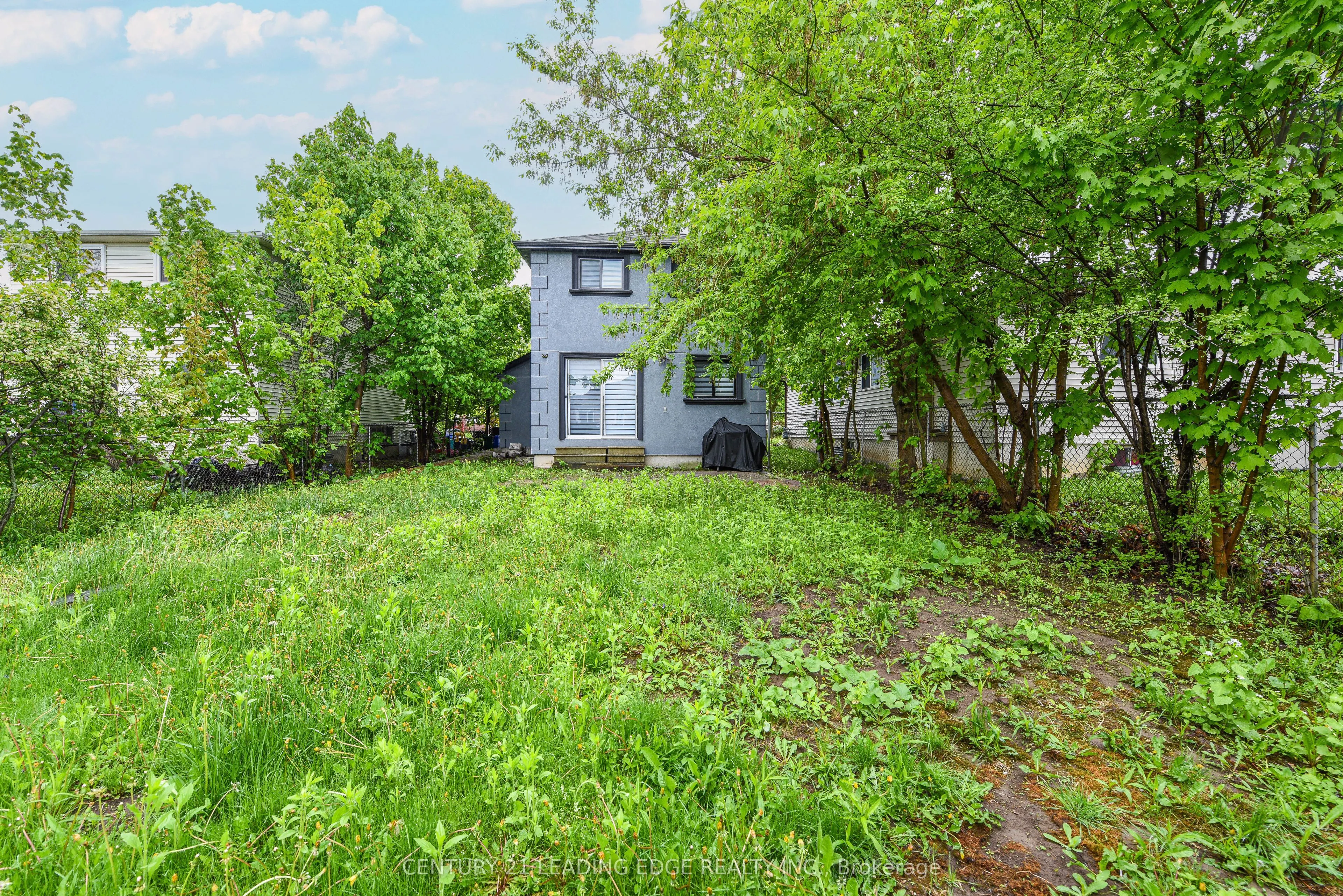 169 Hickling Trail