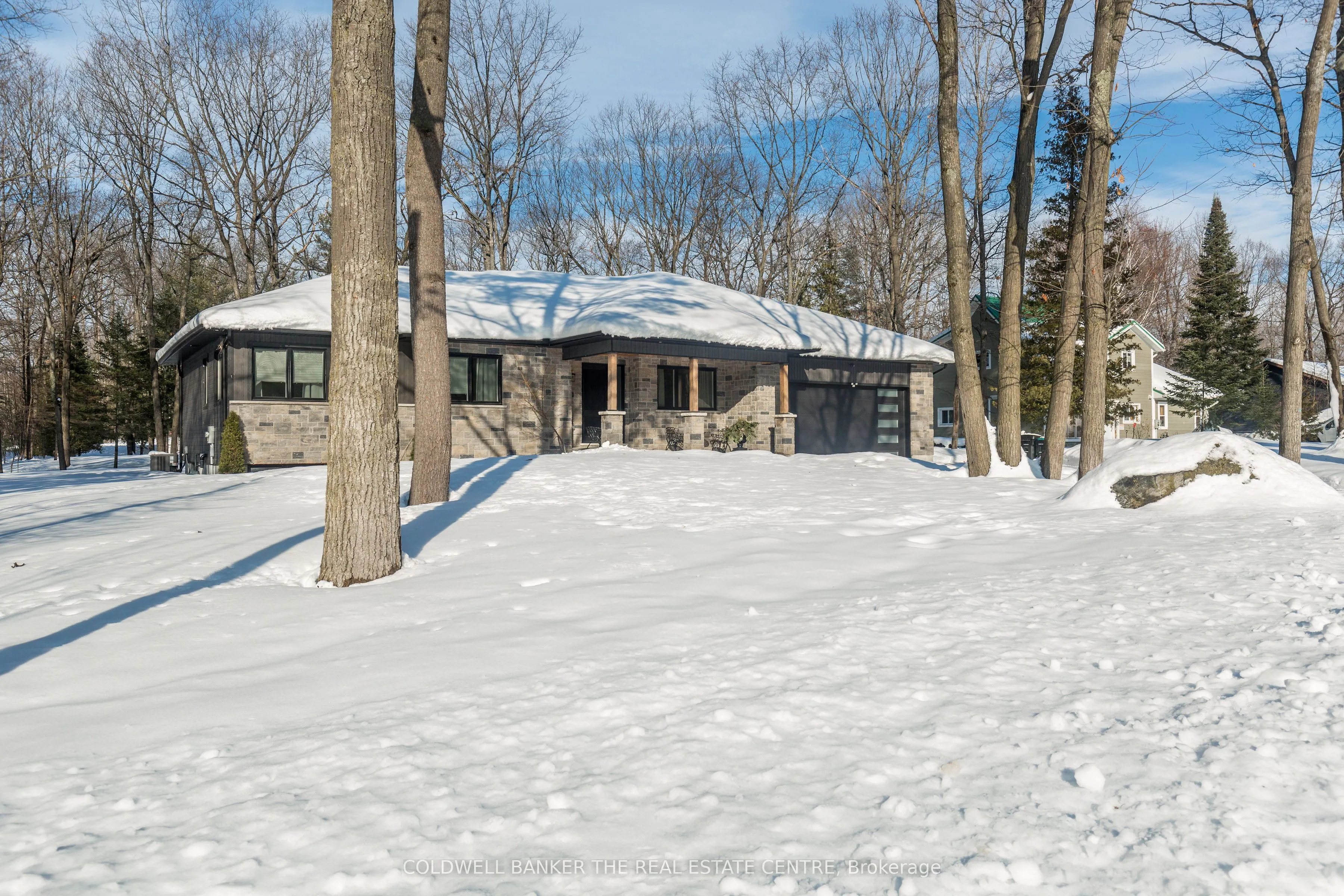 34 Oakwood Avenue