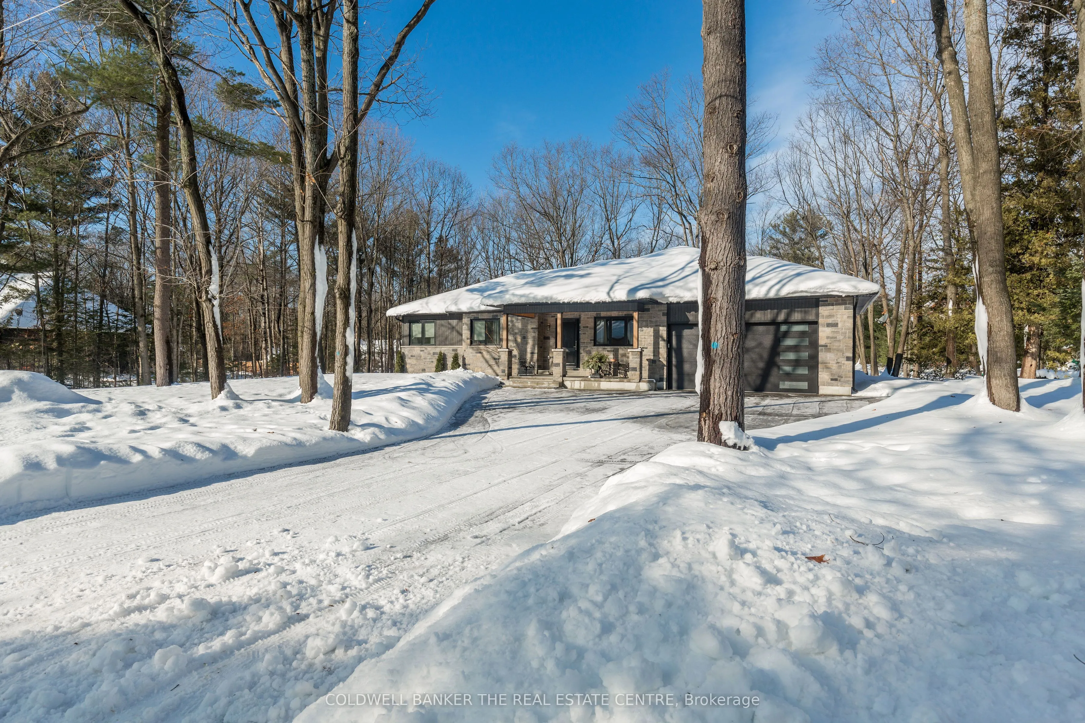 34 Oakwood Avenue