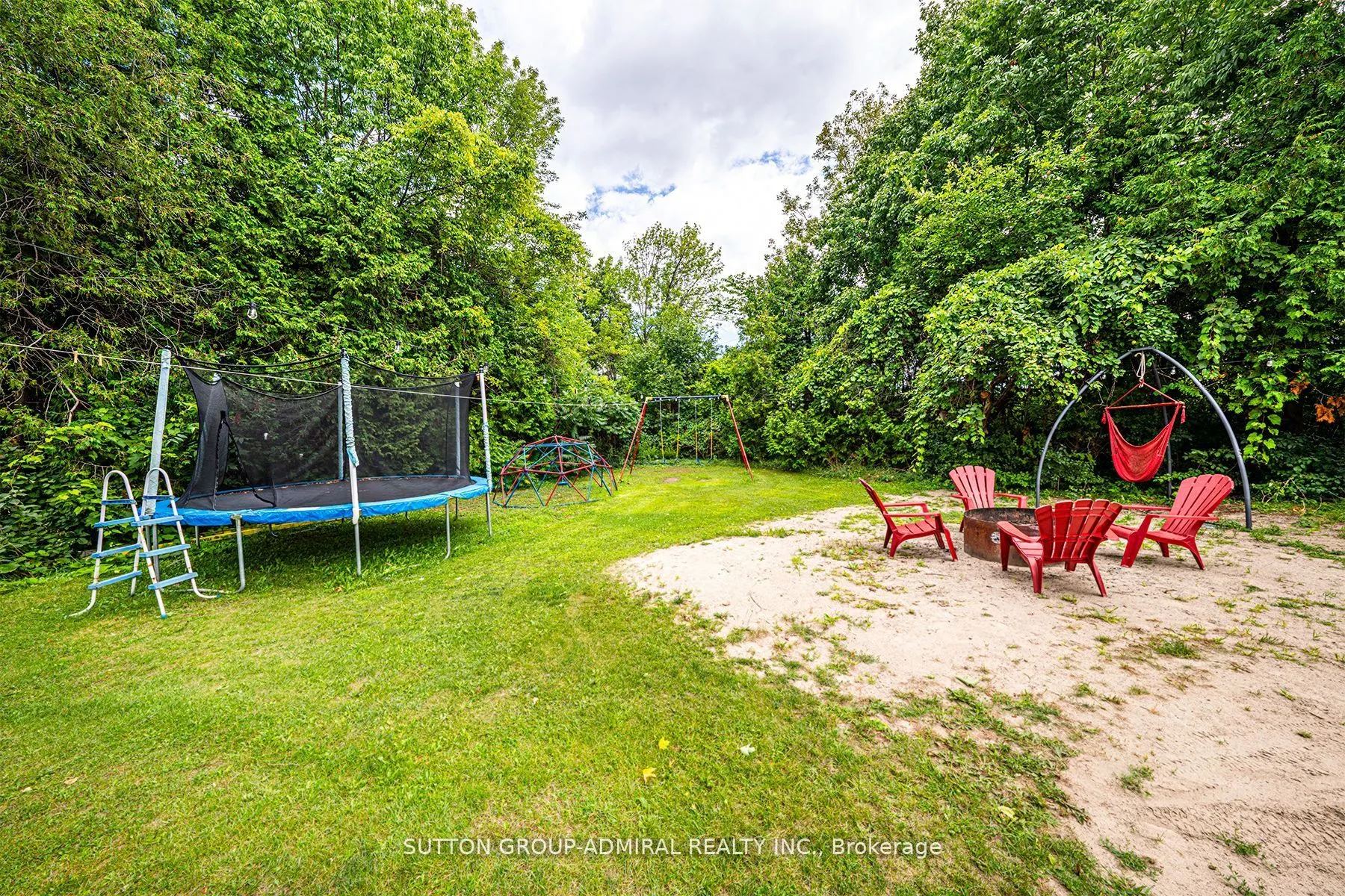 1662 Penley Road