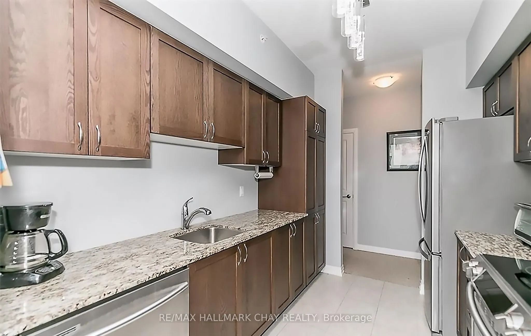 306 Essa Road #302