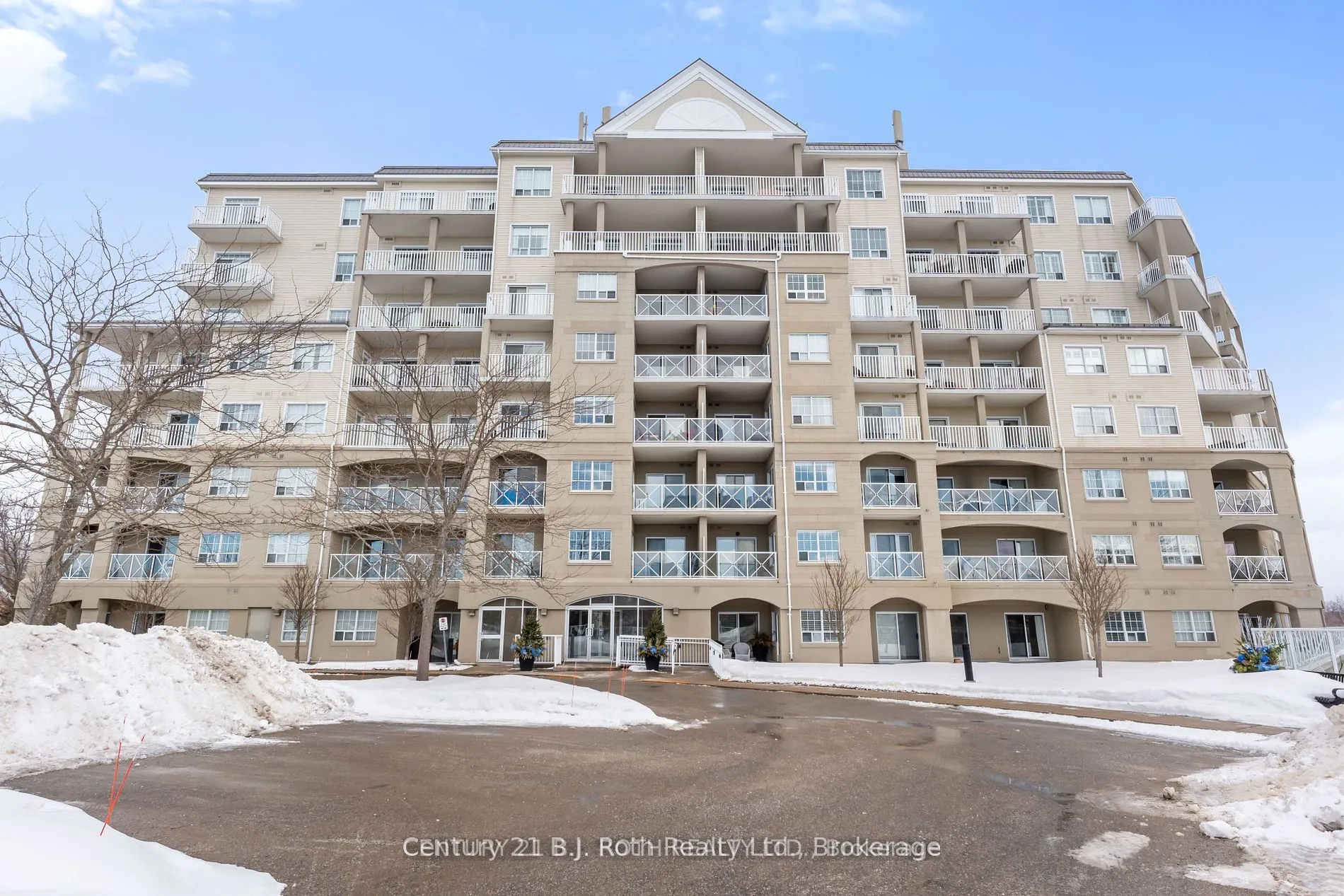 354 Atherley Road #211
