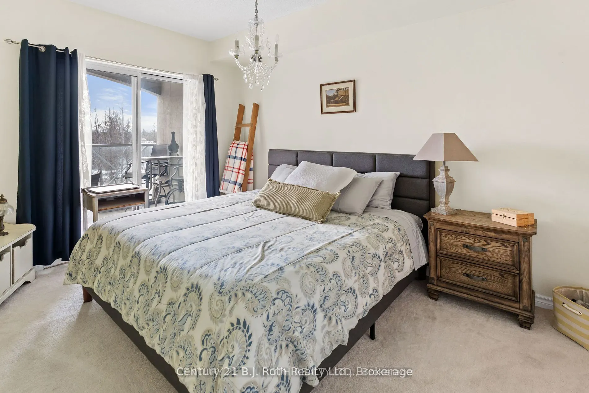 354 Atherley Road #211